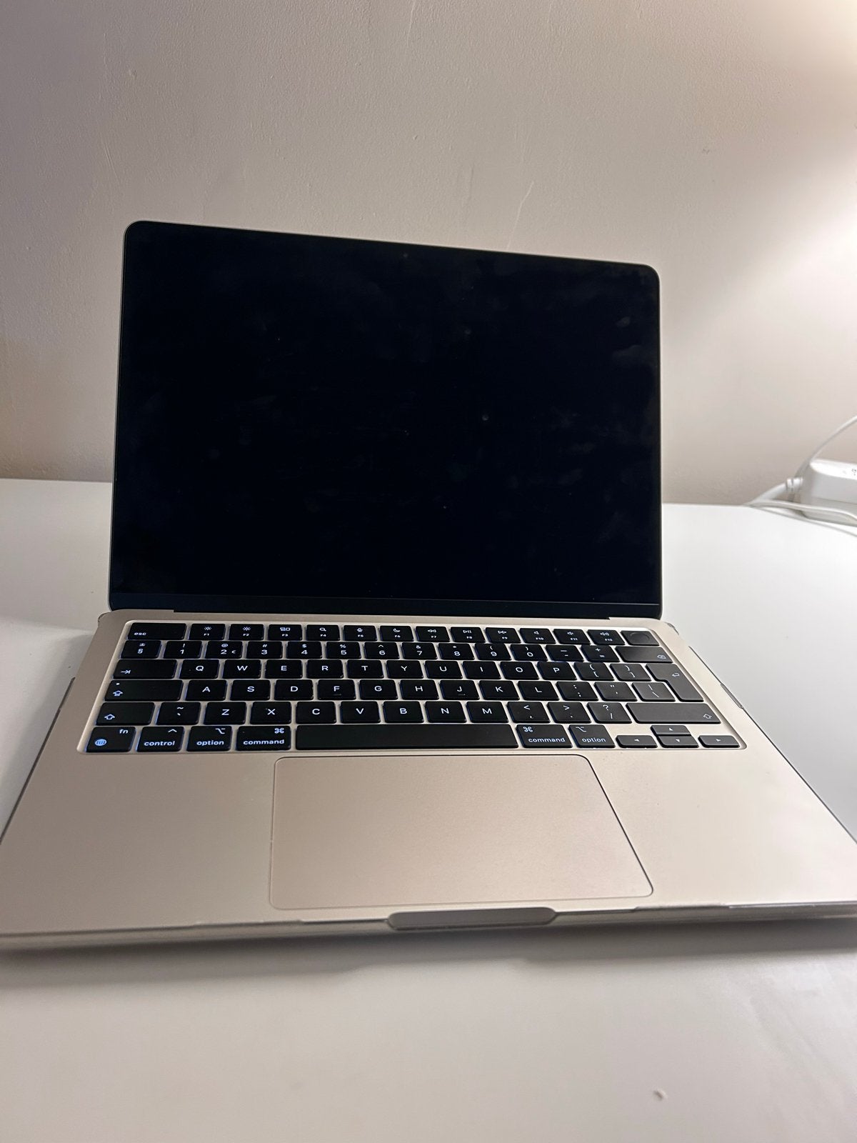 MacBook Pro 13 inch 2024, M3 - 256GB - 16 RAM, 256 GB, Qwerty, 13 inch, Nieuw