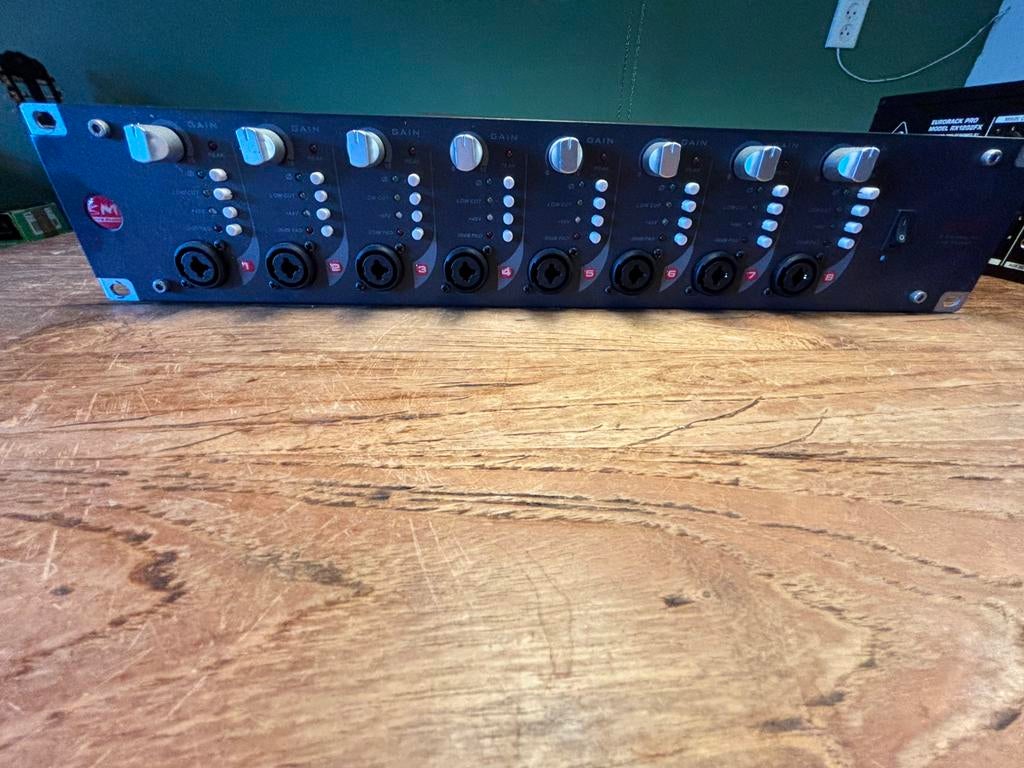 SM Pro Audio EP84, Ophalen of Verzenden, Zo goed als nieuw