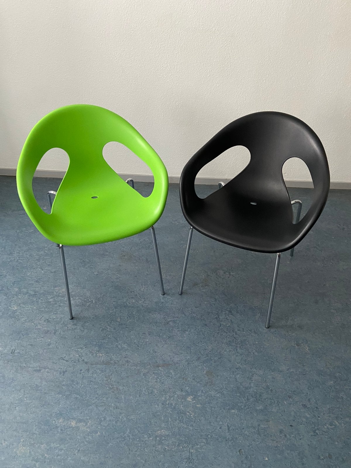 Declic stoelen, Ophalen