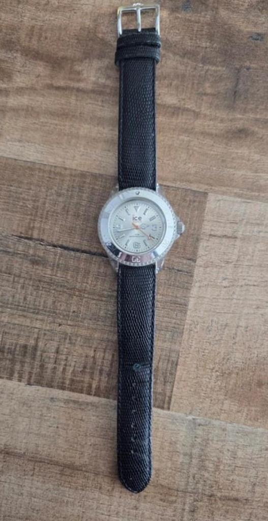 Ice Watch Polshorloge - Nieuwstaat, Kunststof, Polshorloge, Kunststof, Zo goed als nieuw