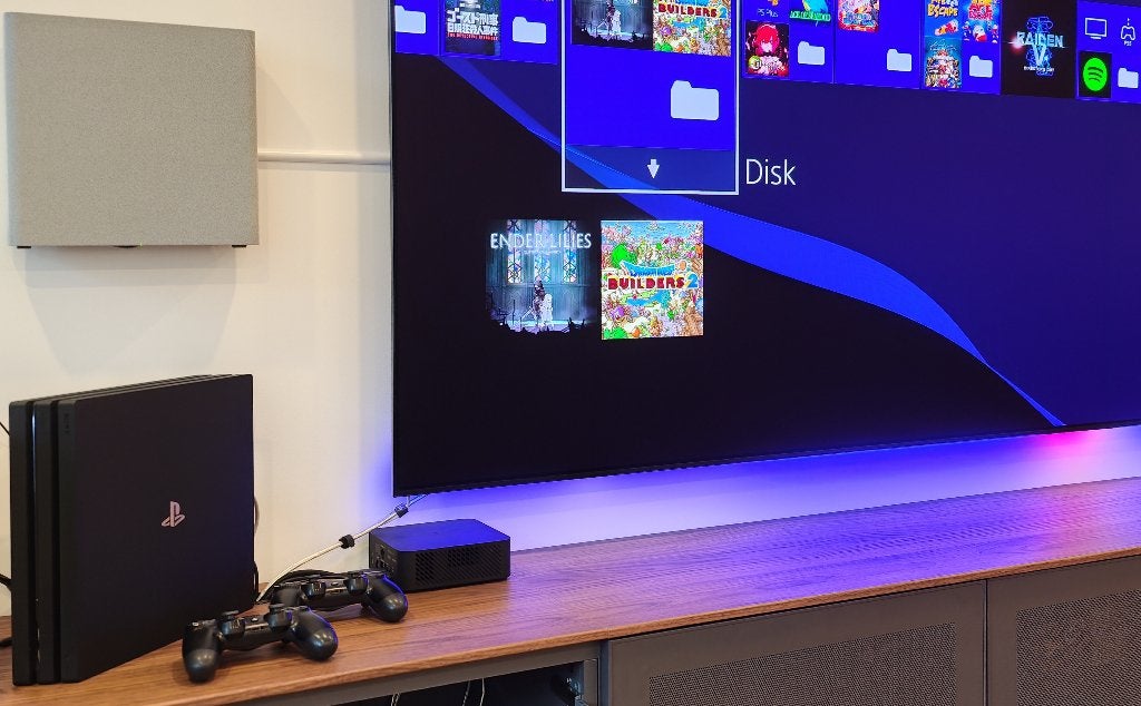 Sony PlayStation 4 Pro 1TB SSD + 2 Controllers + 13 Games, Spelcomputers en Games, Spelcomputers | Sony PlayStation 4, Gebruikt