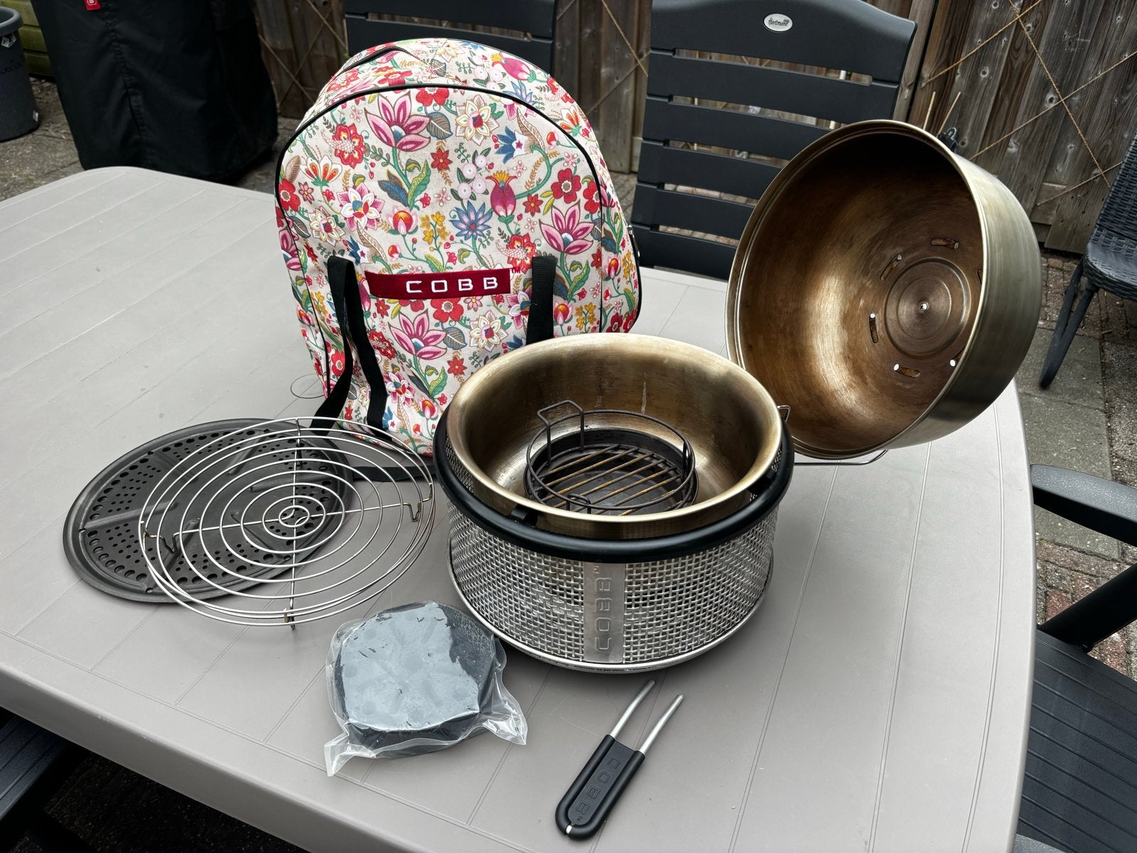 COBB Premier Compact Barbecue met draagtas, Ophalen, Gebruikt