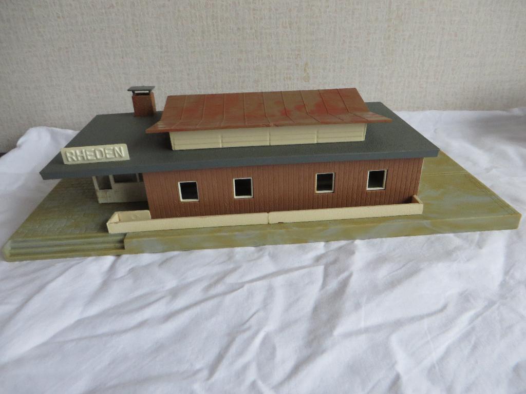 Station Rheden HO spoor, Hobby en Vrije tijd, Ophalen of Verzenden, Gelijkstroom of Wisselstroom, Brug, Tunnel of Gebouw, Overige merken