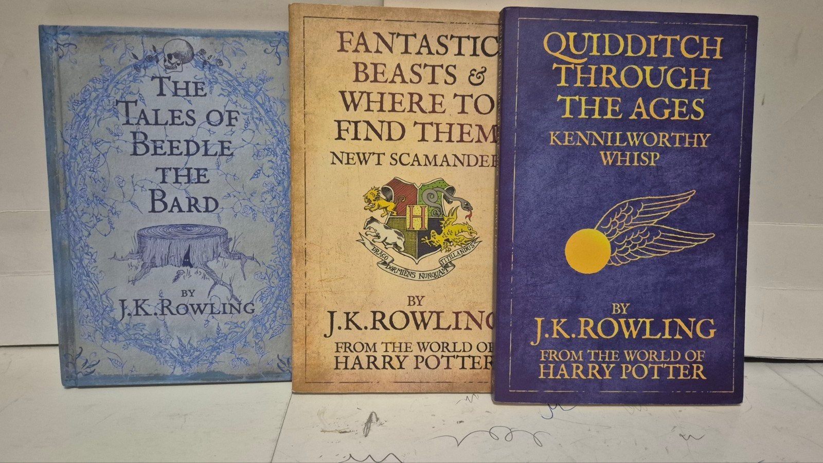 Harry Potter The 3 Schoolbooks Brandnew, Ophalen of Verzenden, Nieuw