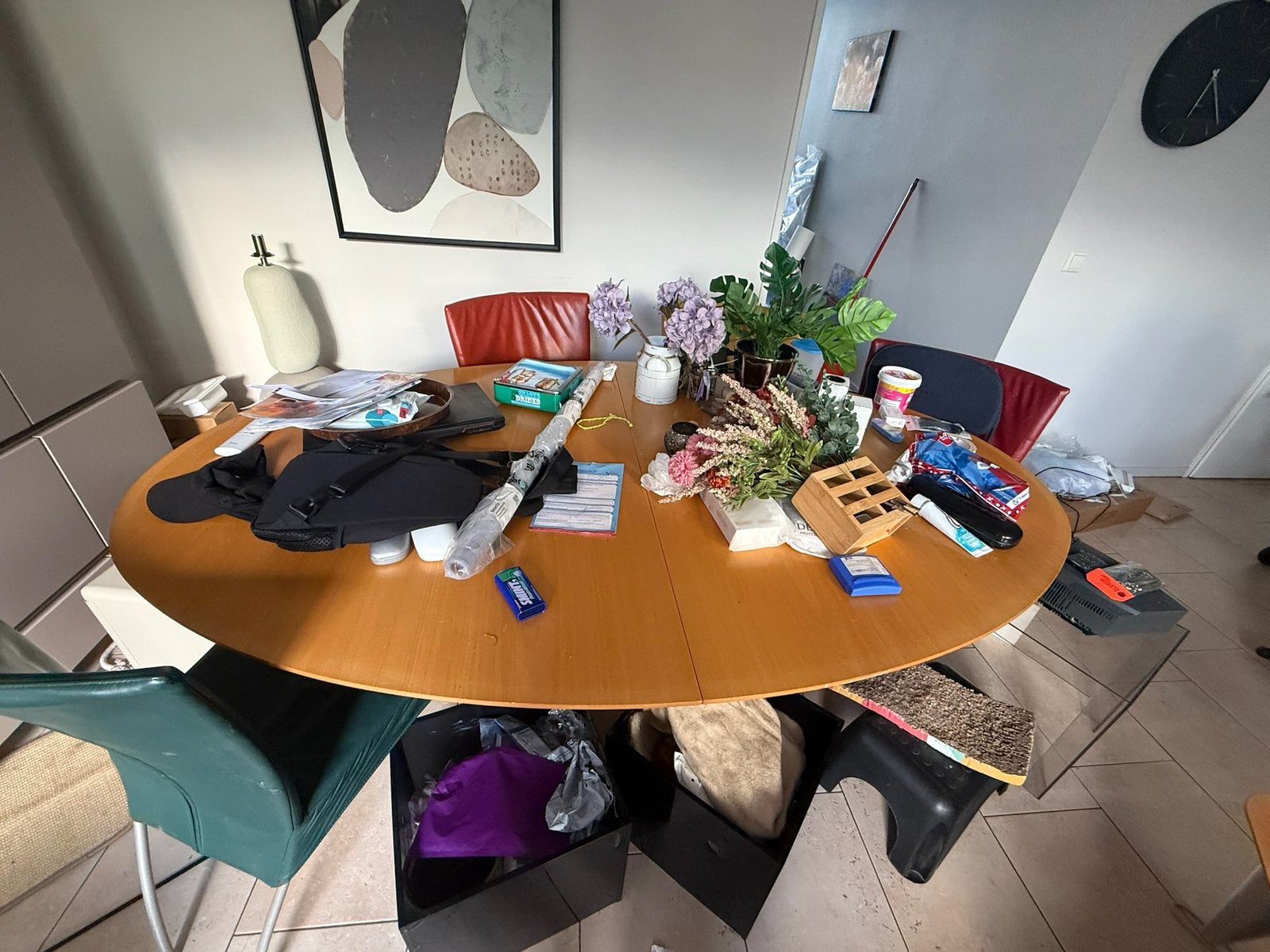 Ovaal Eettafel eetkamertafel Stabiel Robuust Design. GRATIS, Ophalen, Gebruikt, 50 tot 100 cm, 150 tot 200 cm