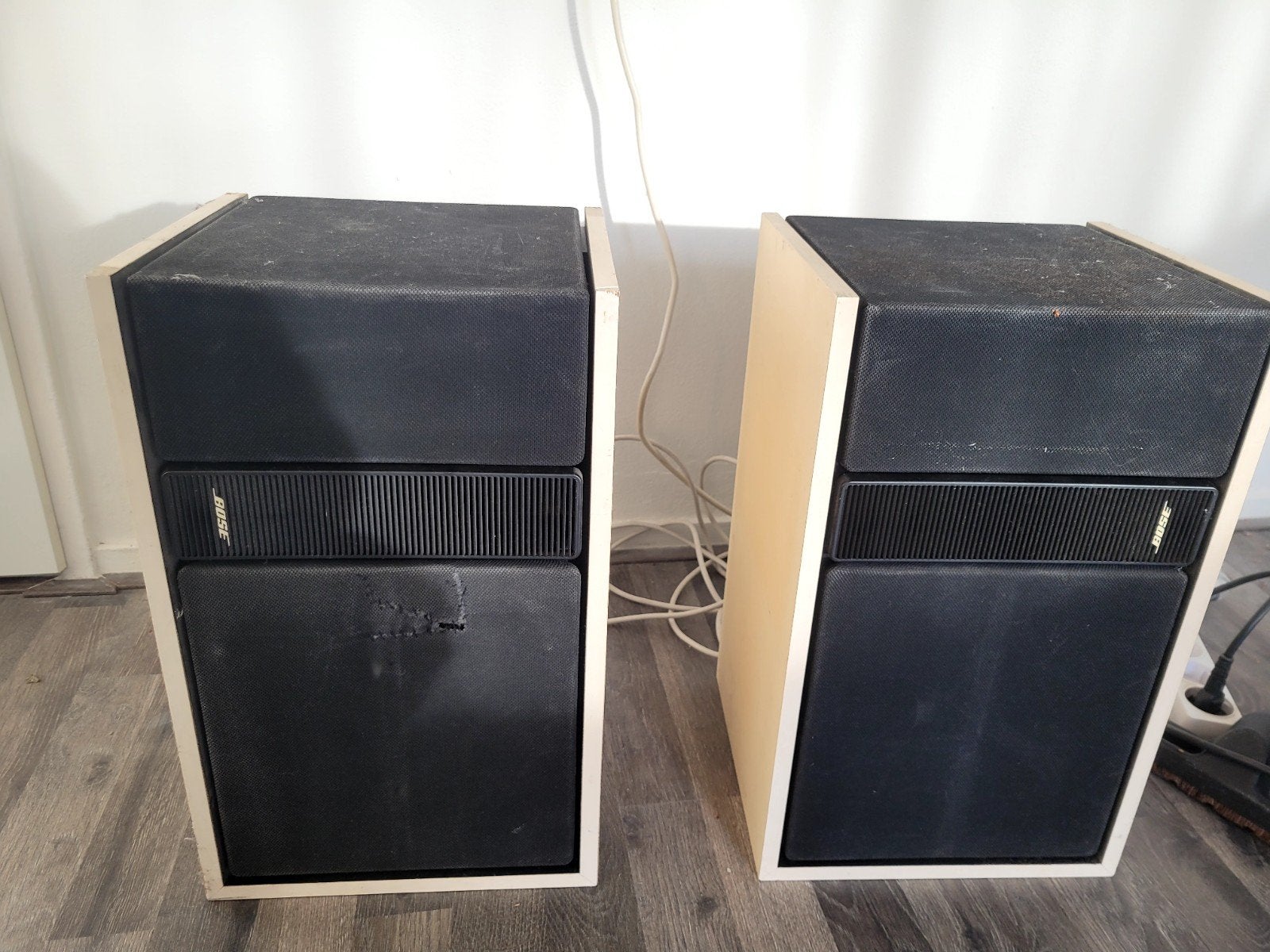 Bose 301 Music Monitor-II Speakerset, Ophalen, Stereo speakers, Gebruikt, Inclusief kabels