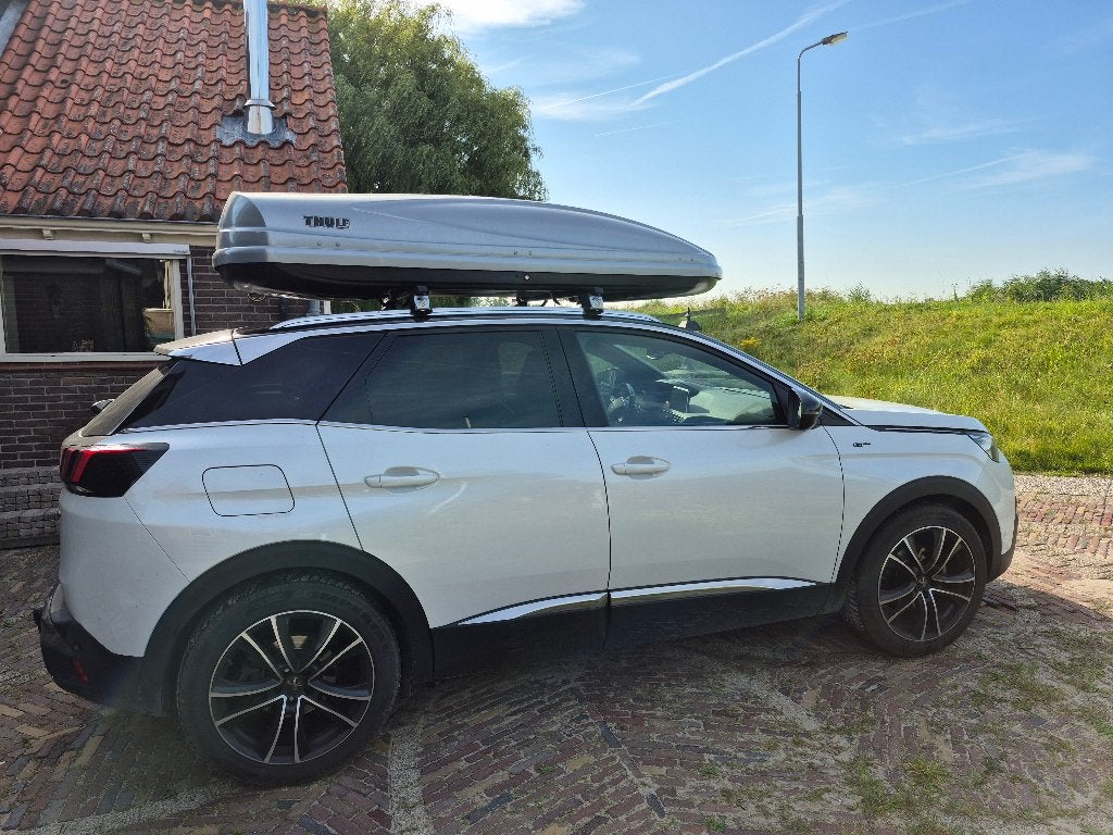 Thule Atlantis 900 (650ltr.) dakkoffer TE HUUR, Auto diversen, Ophalen, Zo goed als nieuw