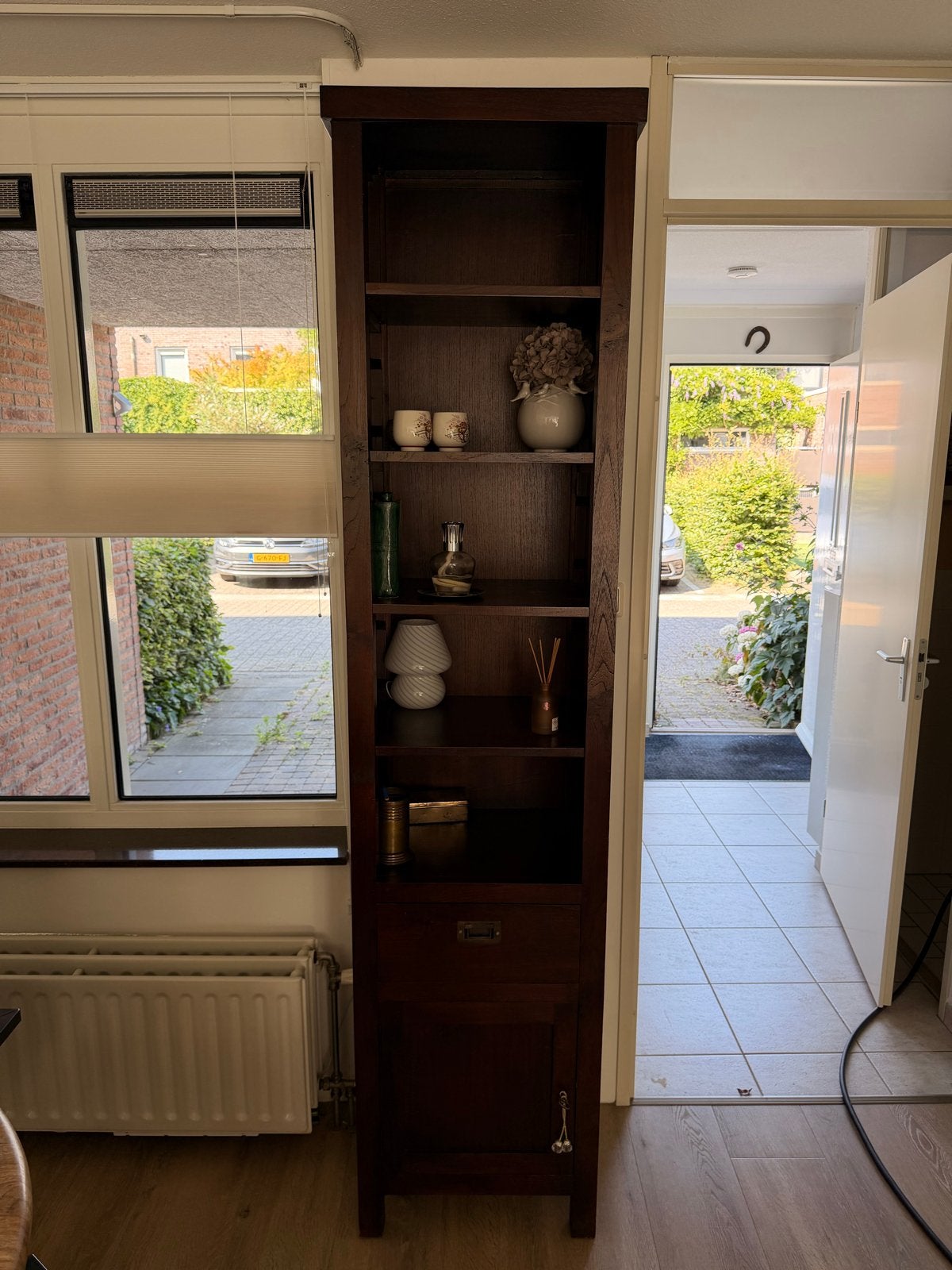 Houten boekenkast met lade en deurtje, Ophalen, Minder dan 50 cm, Gebruikt, 200 cm of meer