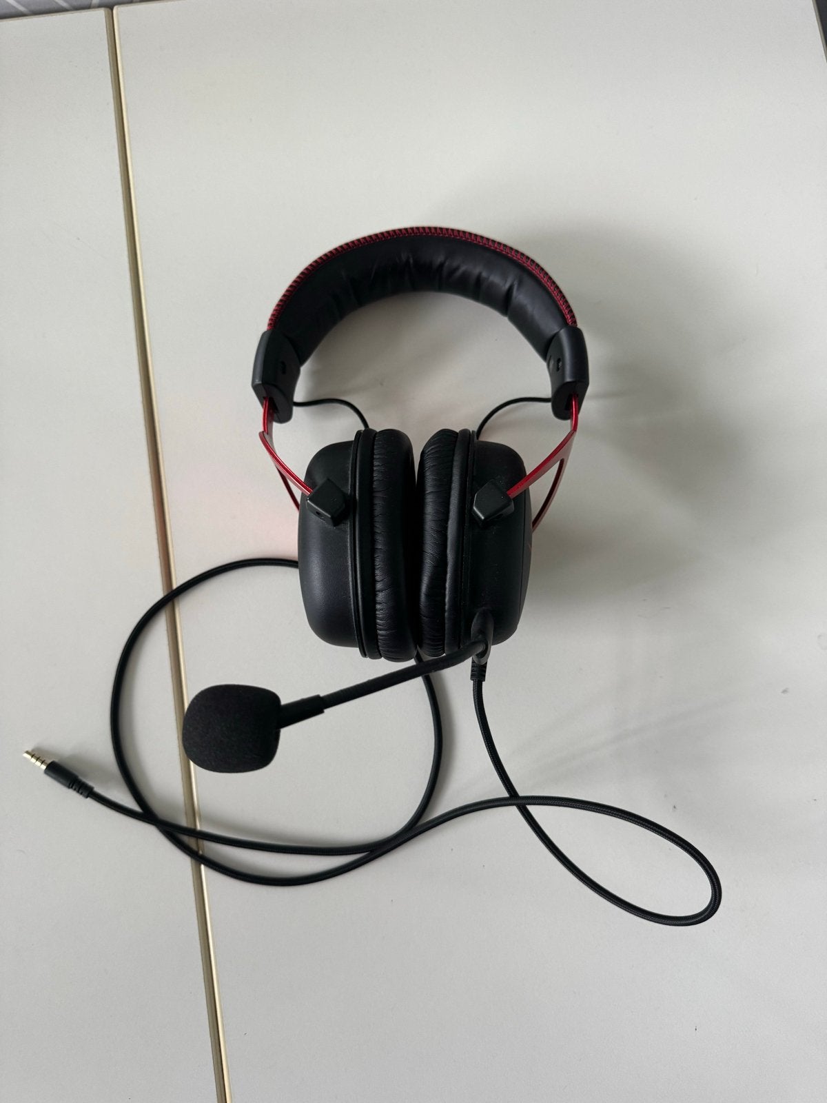 HyperX Cloud ll - Gaming headset, Ophalen of Verzenden, Zo goed als nieuw