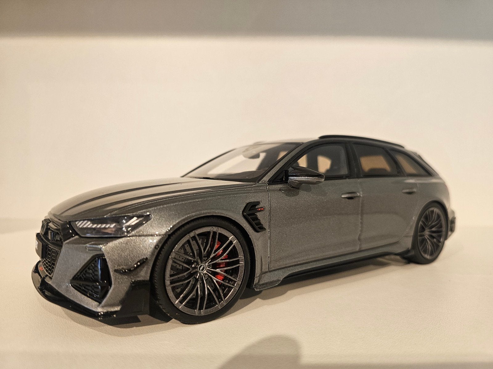 GT Spirit GT292 Audi RS6-R Grijs 1:18, Ophalen of Verzenden, Zo goed als nieuw, Auto, Overige merken