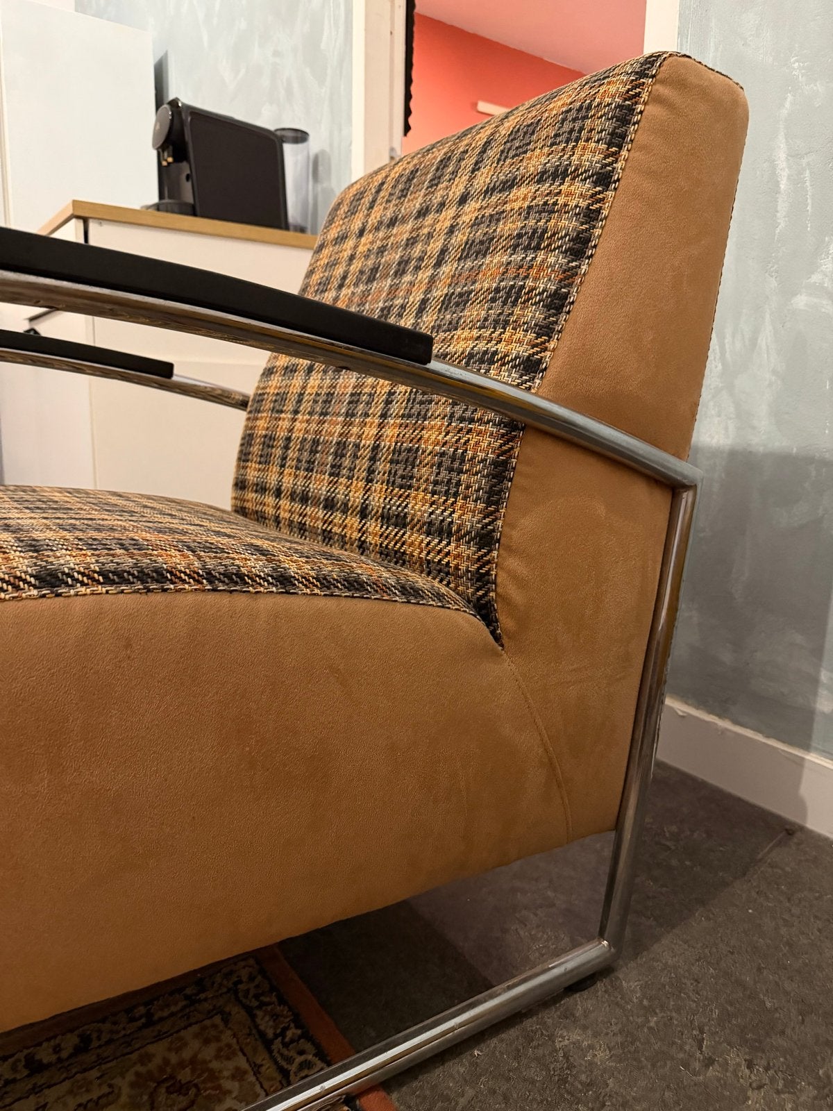 Montèl fauteuil met ruitpatroon en chromen frame, Ophalen, Gebruikt, Bruin, Metaal