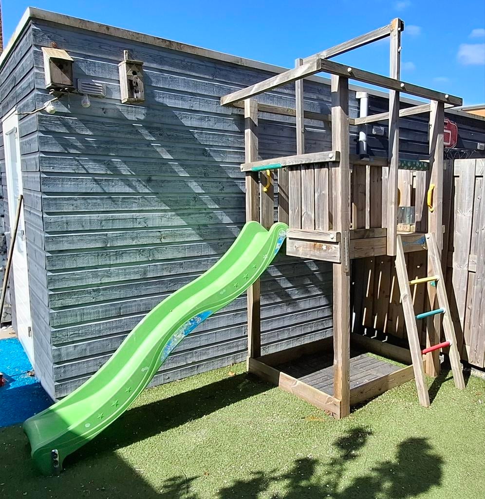 Jungle Gym Speelhuisje met Glijbaan, Kinderen en Baby's, Speelgoed | Buiten | Speeltoestellen, Gebruikt, Glijbaan, Klimwand, Zandbak