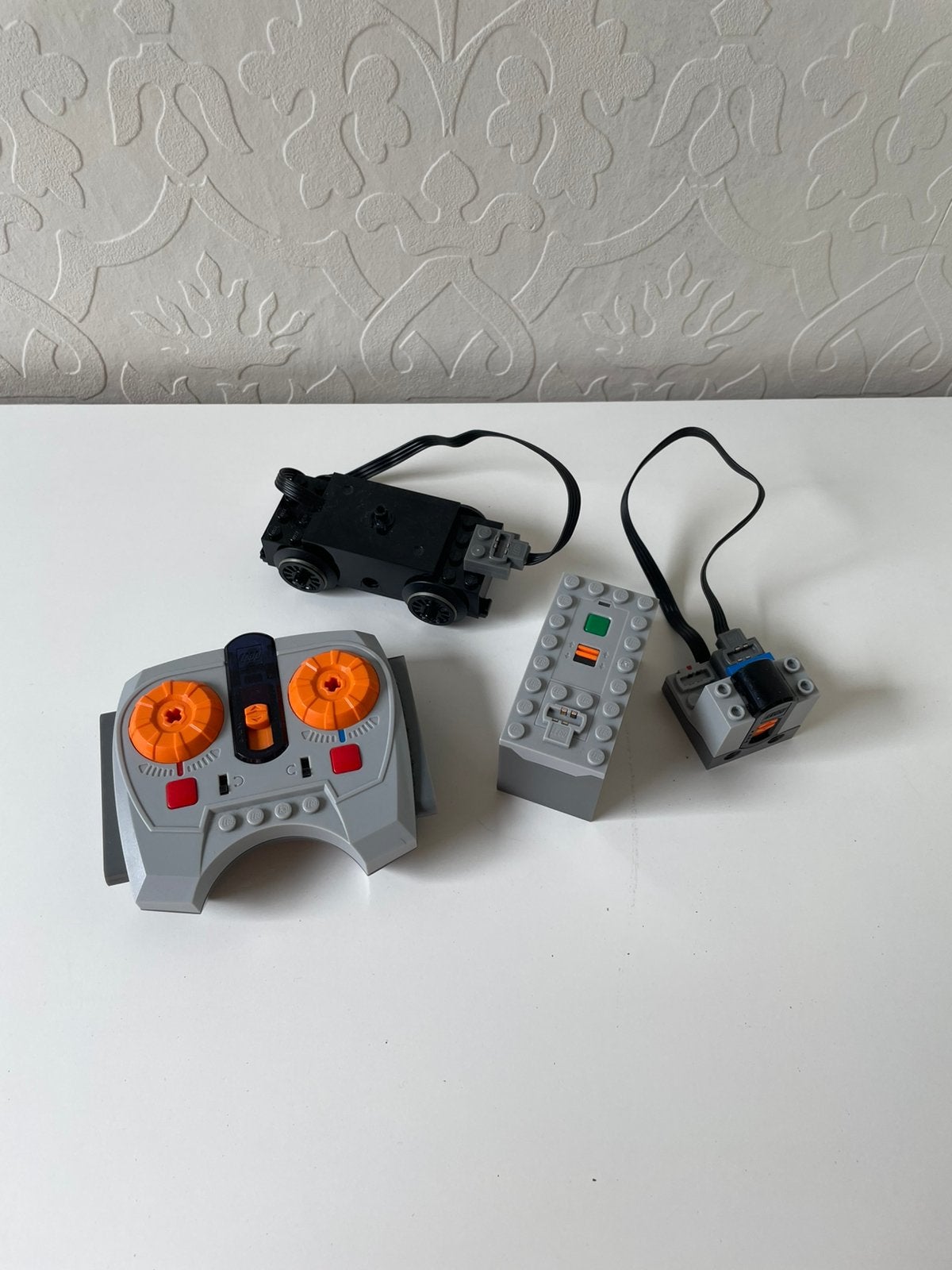 Lego trein afstandsbediening en motor., Kinderen en Baby's, Speelgoed | Duplo en Lego, Ophalen of Verzenden, Zo goed als nieuw
