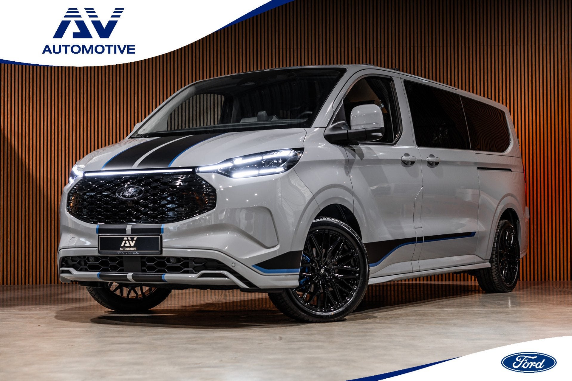 Ford E-Transit Custom 340 L2H1 DC Sport 71 kWh | Dubbel cabi, Auto's, Bestelauto's, Automaat, Dealer onderhouden, Achterwielaandrijving