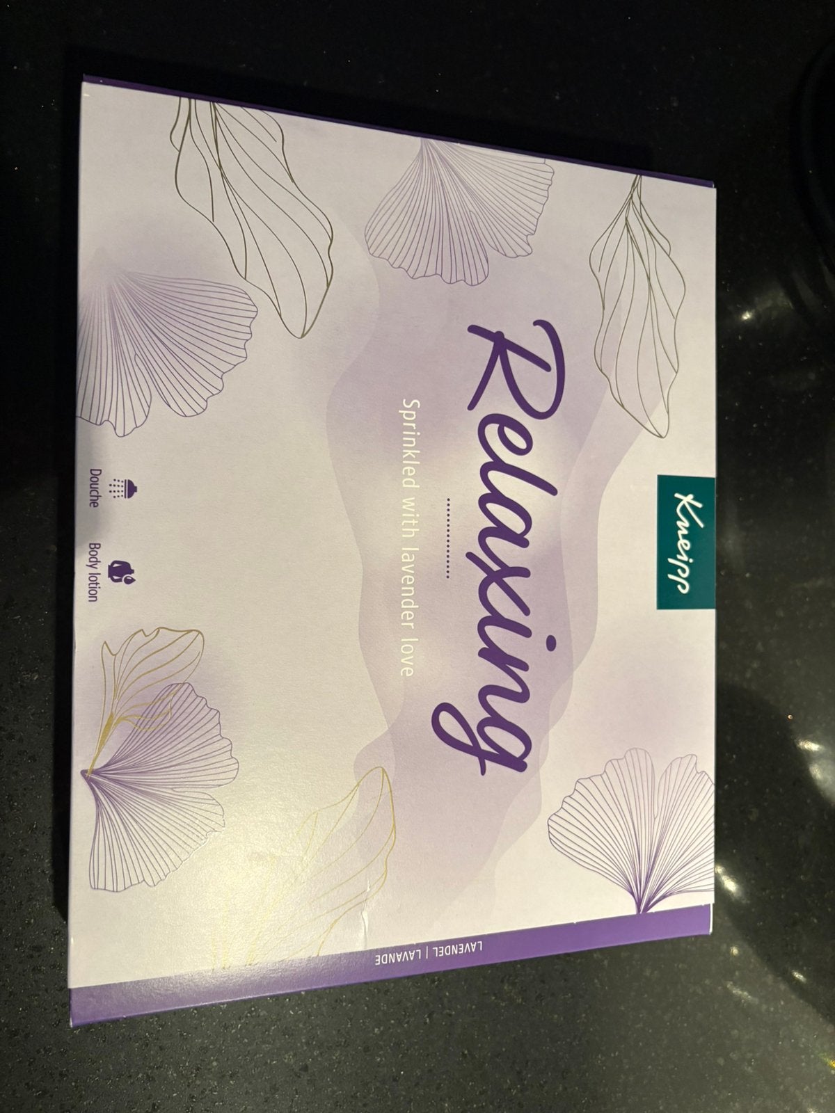 Kneipp Relaxing Lavendel Cadeauset - Douche & Bodylotion, Ophalen of Verzenden, Nieuw, Overige typen
