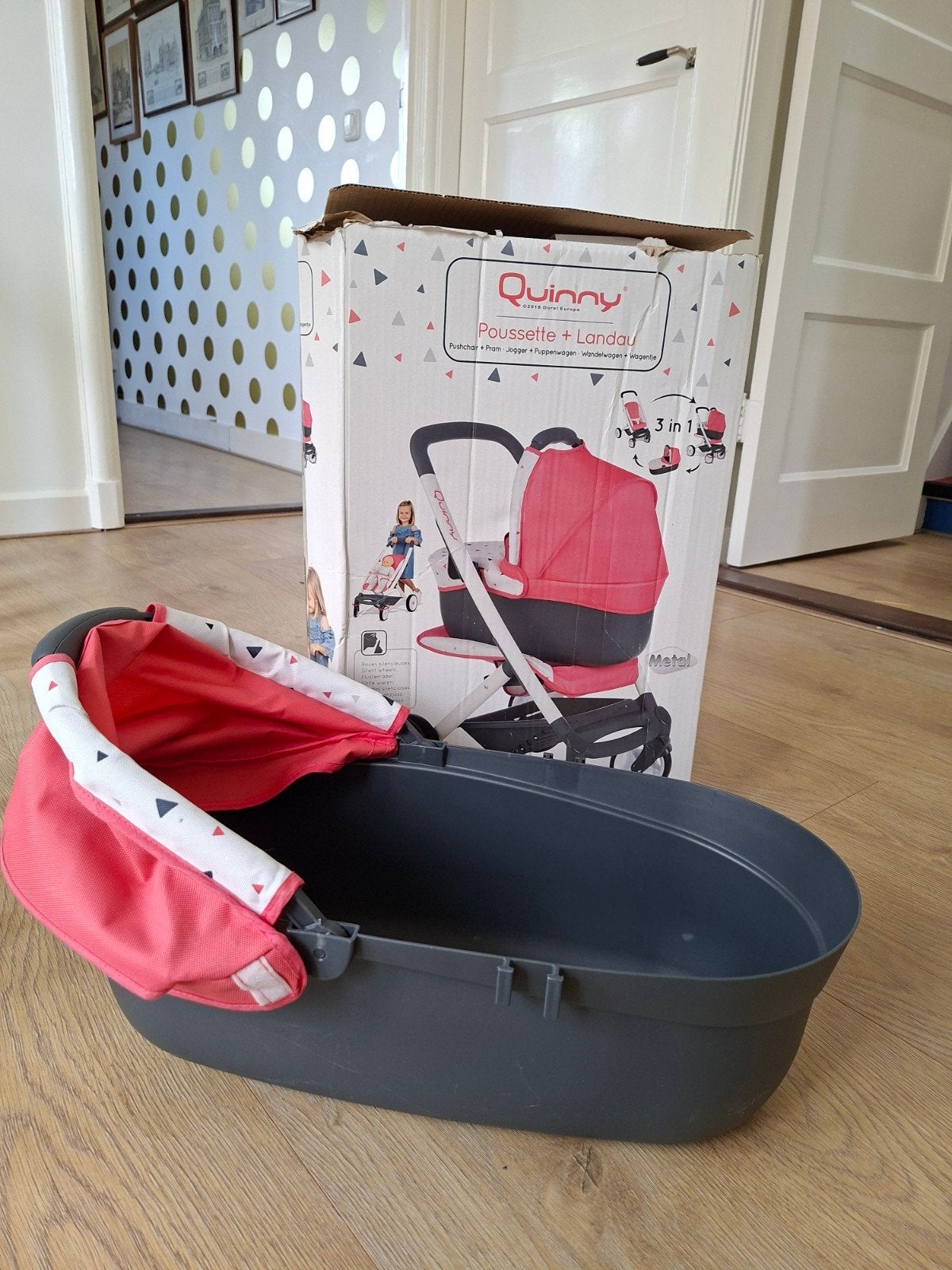 Quinny Poppenwagen 3-in-1 met reiswieg en accessoires, Ophalen, Zo goed als nieuw