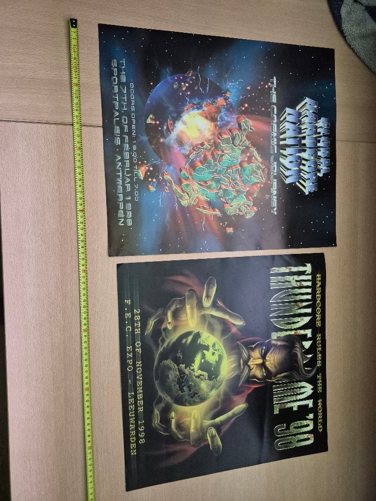 Gabber flyers groot (Thunderdome, Love Parade), Ophalen of Verzenden, A1 t/m A3, Overige onderwerpen, Rechthoekig Staand