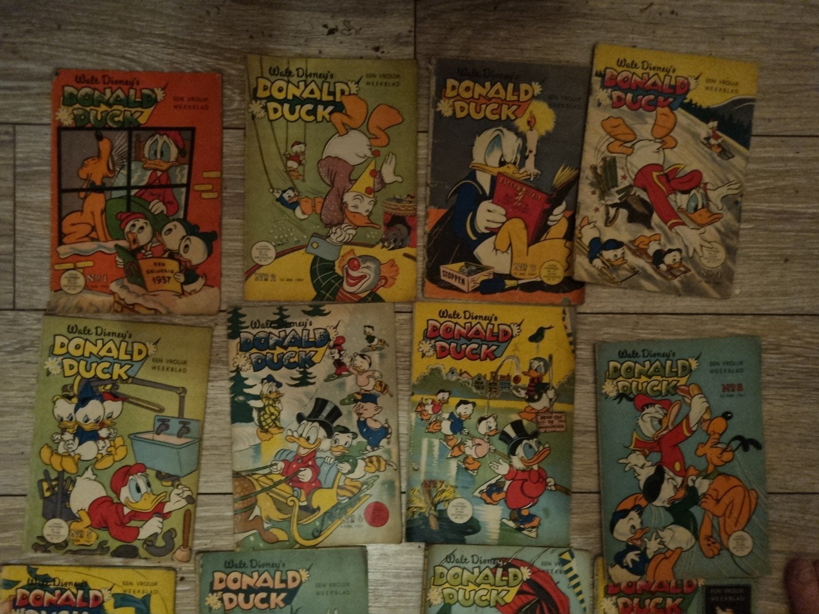 Donald Duck 1957 jaargang no.1 tm 52 compleet, Boeken, Ophalen of Verzenden, Gelezen, Walt Disney, Europa