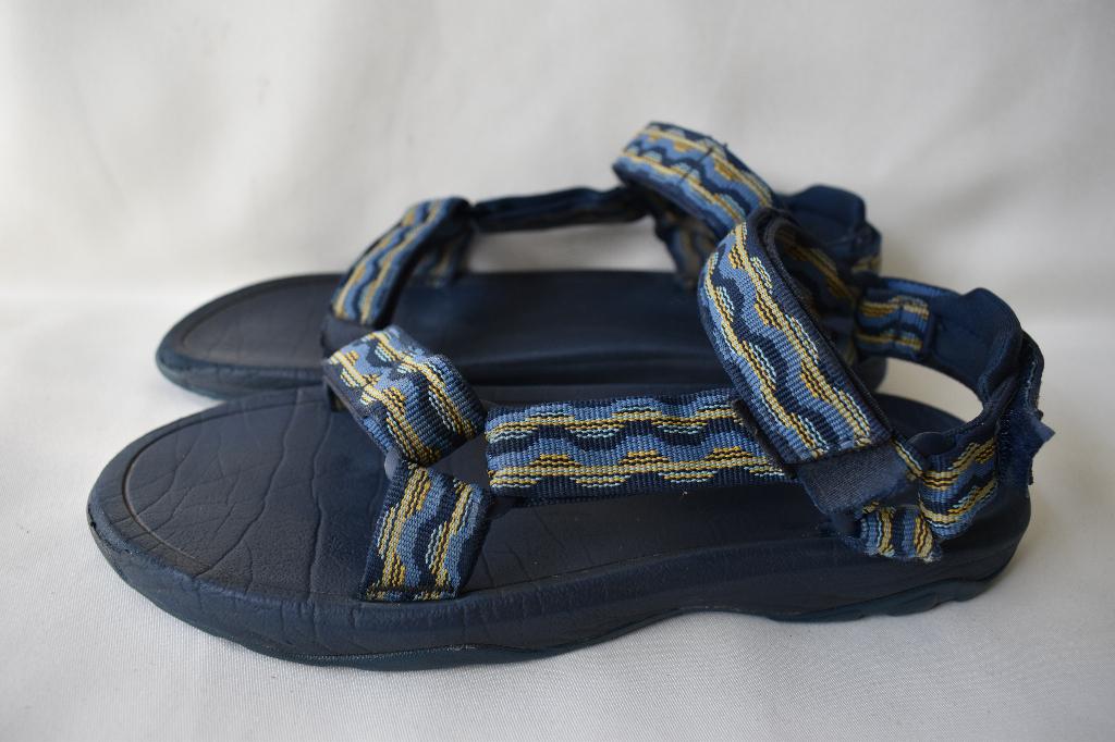 Teva maat 40 sandalen blauw, Sandalen, Blauw, Gedragen, Ophalen of Verzenden