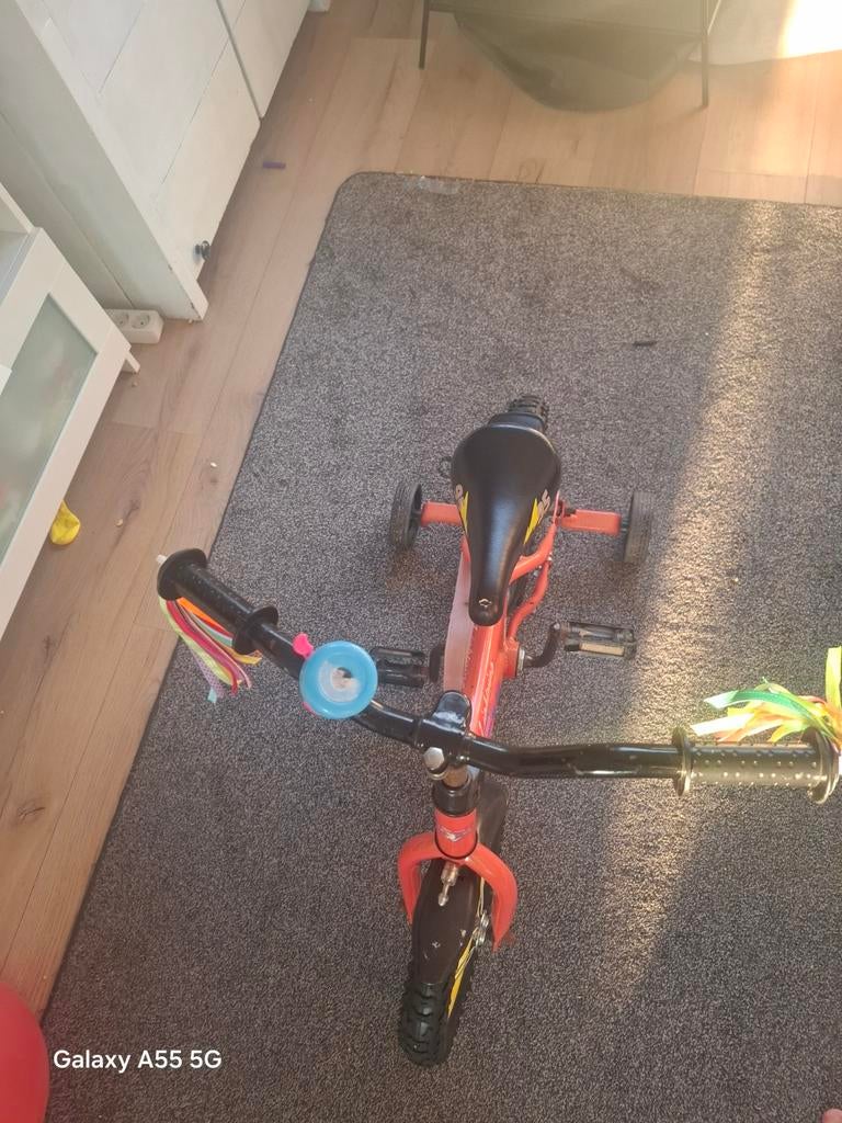 Lighting mcQueen fiets gratis ophalen, Fietsen en Brommers, Steps, Ophalen of Verzenden, Gebruikt, Gewone step