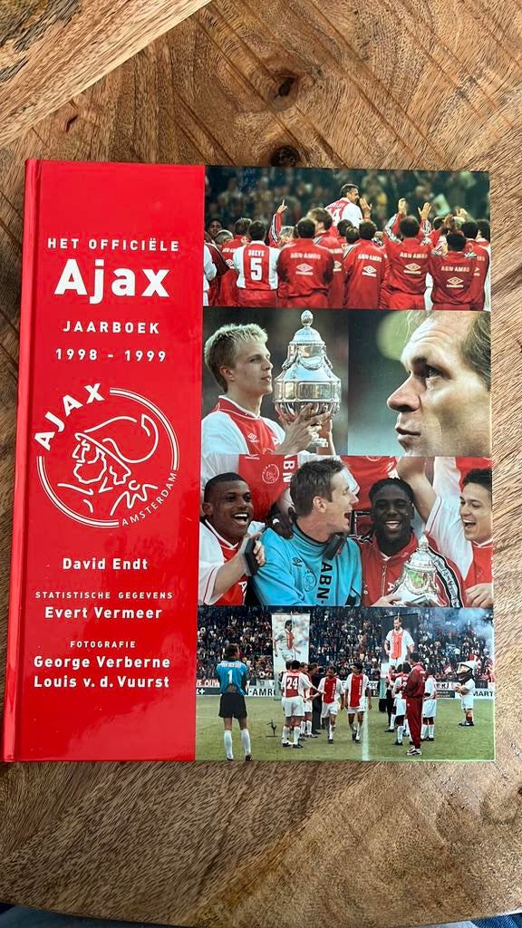 Ajax jaarboek 1998-1999, Boeken, Sportboeken, Ophalen of Verzenden, Zo goed als nieuw, Balsport