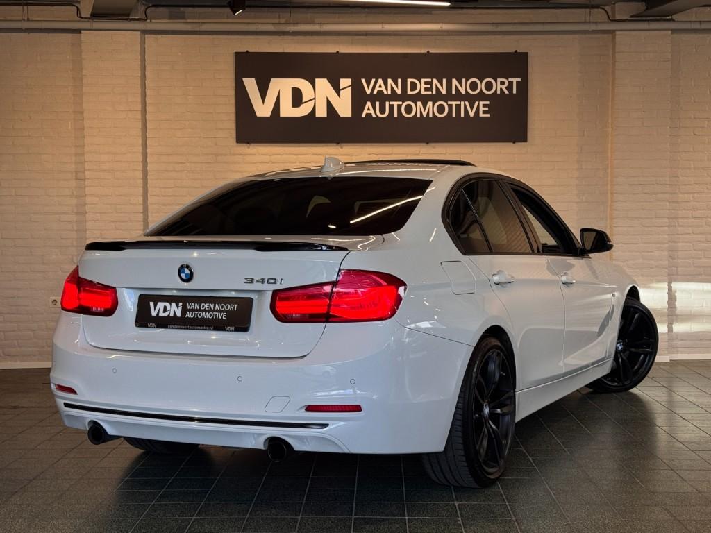 Bmw 3-SERIE 340i M Sport Line B58 326pk Pano LED PDC Trekhaa, Auto's, Automaat, Wit, Bedrijf, Electronic Stability Program (ESP)