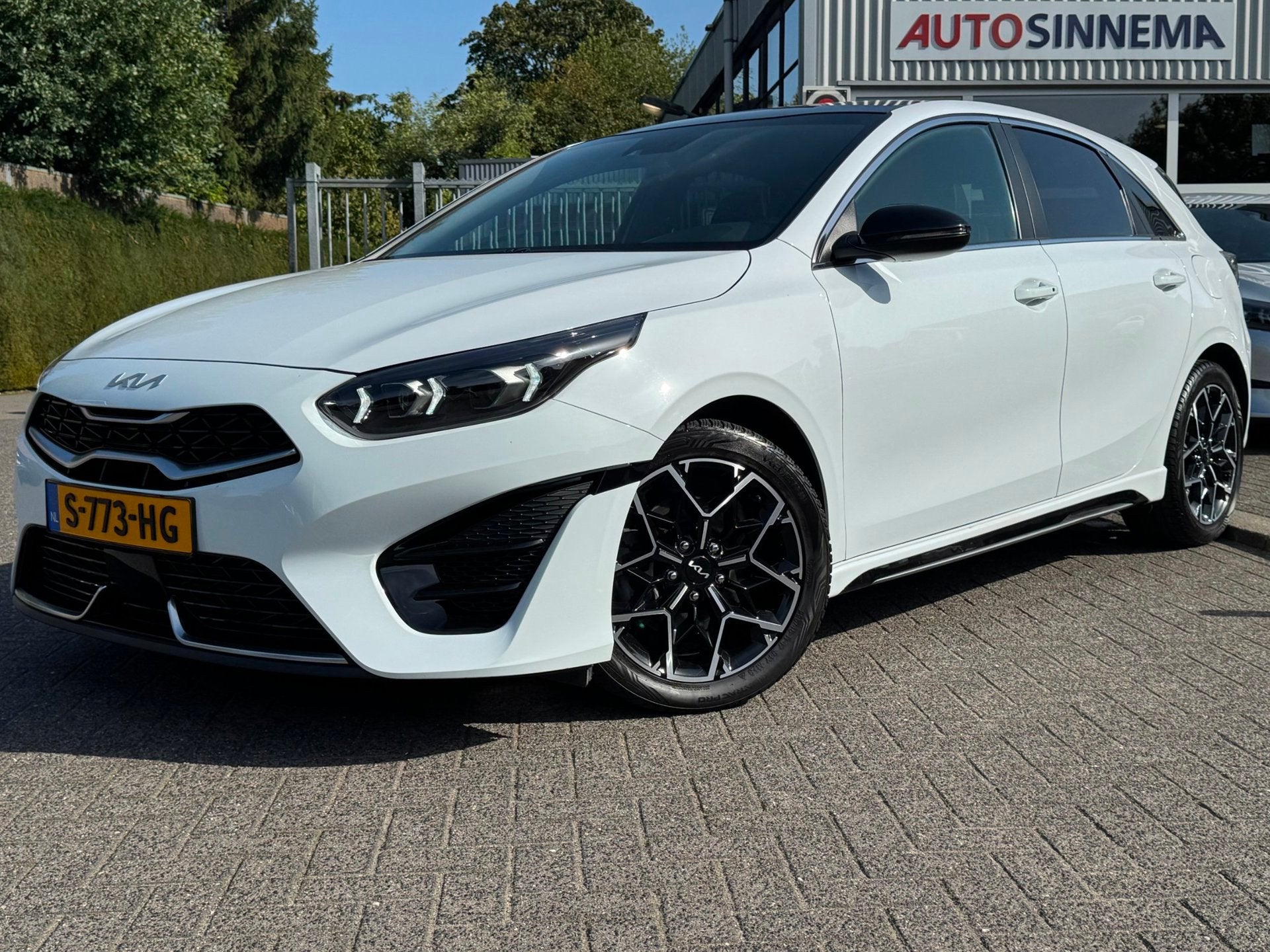 Kia Ceed 1.5 T-GDi GT-Line | Automaat | Panoramadak | Stoel-, Auto's, Dealer onderhouden, Gebruikt, Euro 6, 4 cilinders