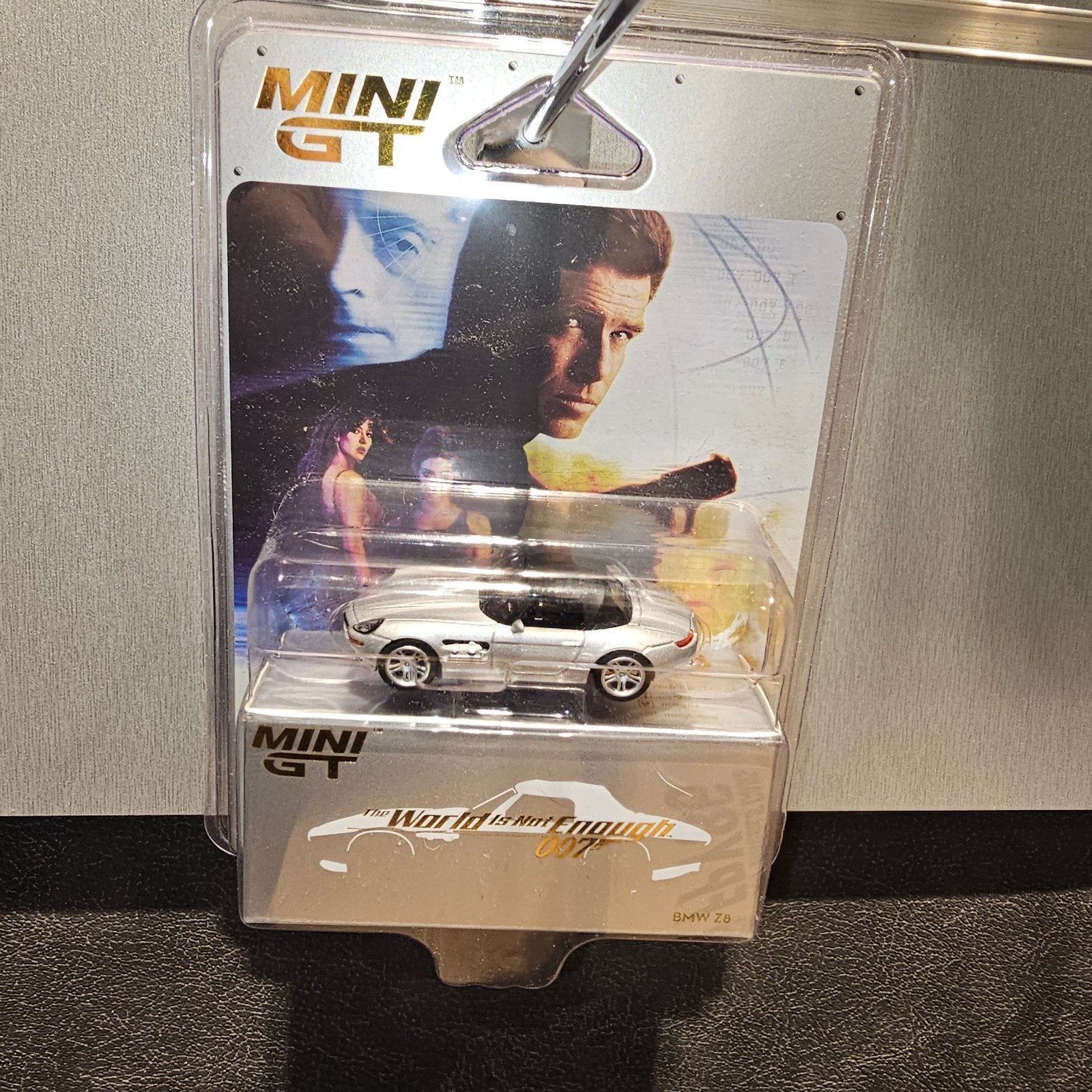 Mini GT BMW Z8 "The World Is Not Enough" James Bond, Ophalen of Verzenden, Mini gt, Onbekend, Onbekend