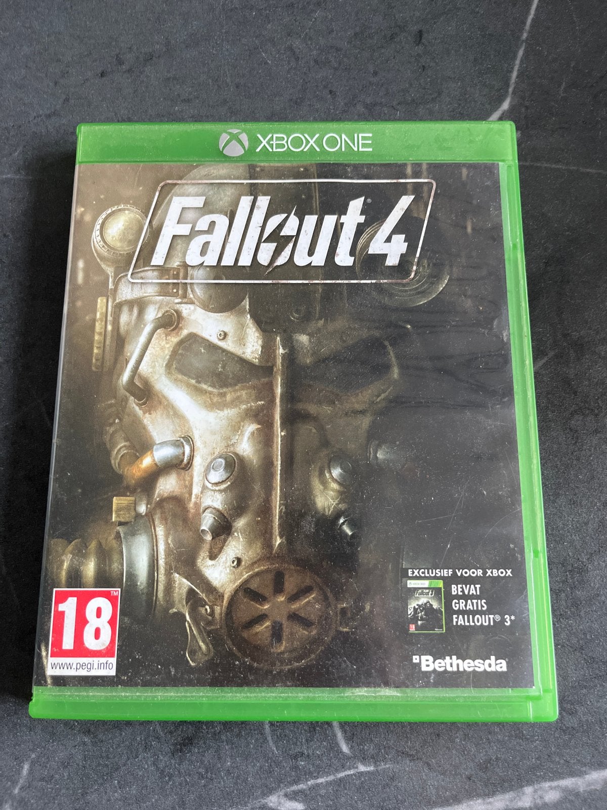Fallout 4 - Xbox One (Inclusief Fallout 3), Gebruikt, Vanaf 18 jaar, 1 speler, Ophalen of Verzenden