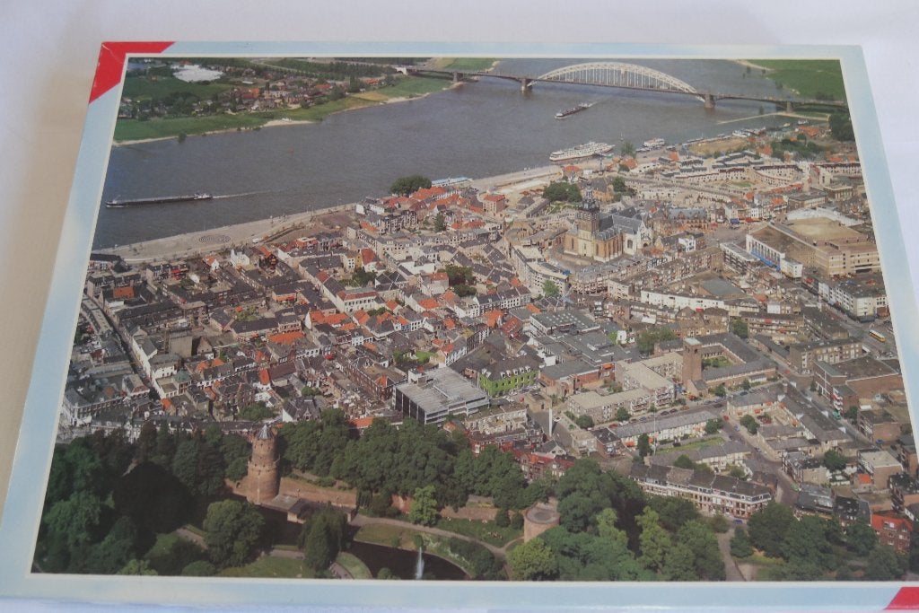 puzzle van Nijmegen, Ophalen of Verzenden, 500 t/m 1500 stukjes, Zo goed als nieuw, Legpuzzel