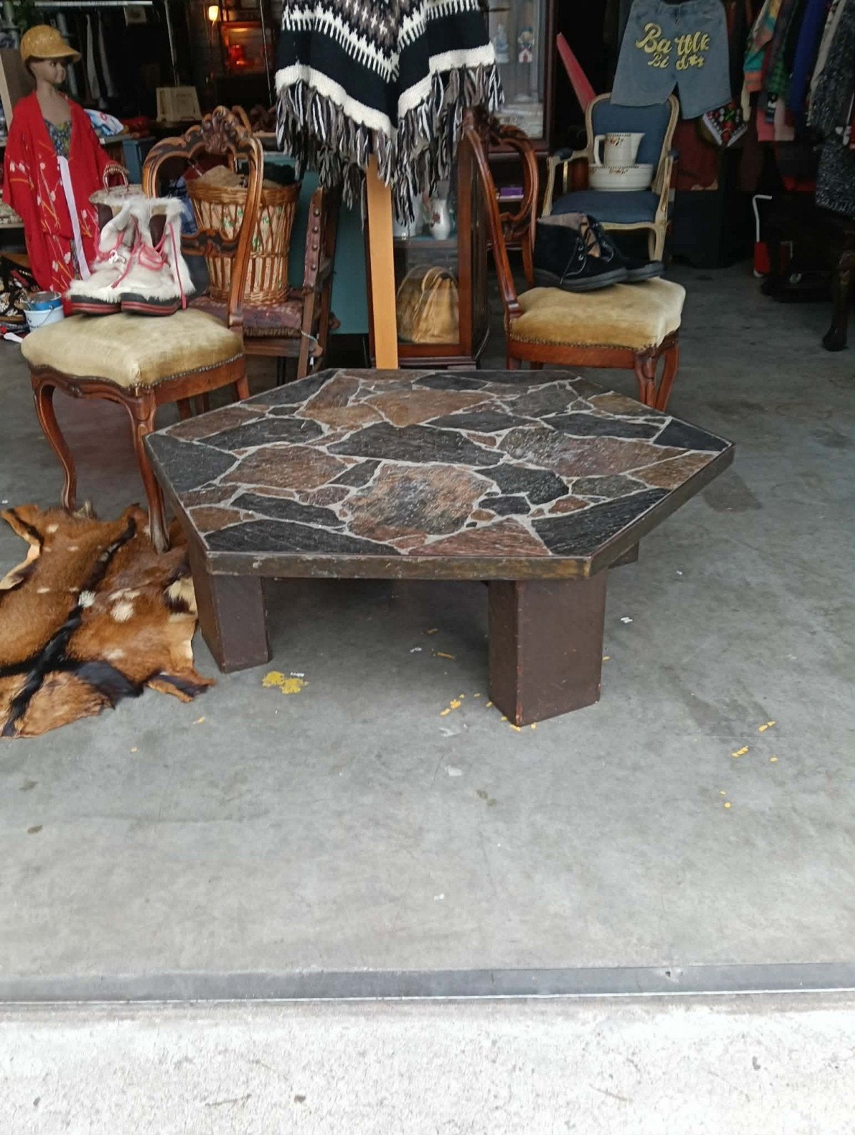 Zware Vintage Salon Tafel met Mozaïek Blad, Huis en Inrichting, Ophalen, Overige materialen, Gebruikt, 50 tot 100 cm