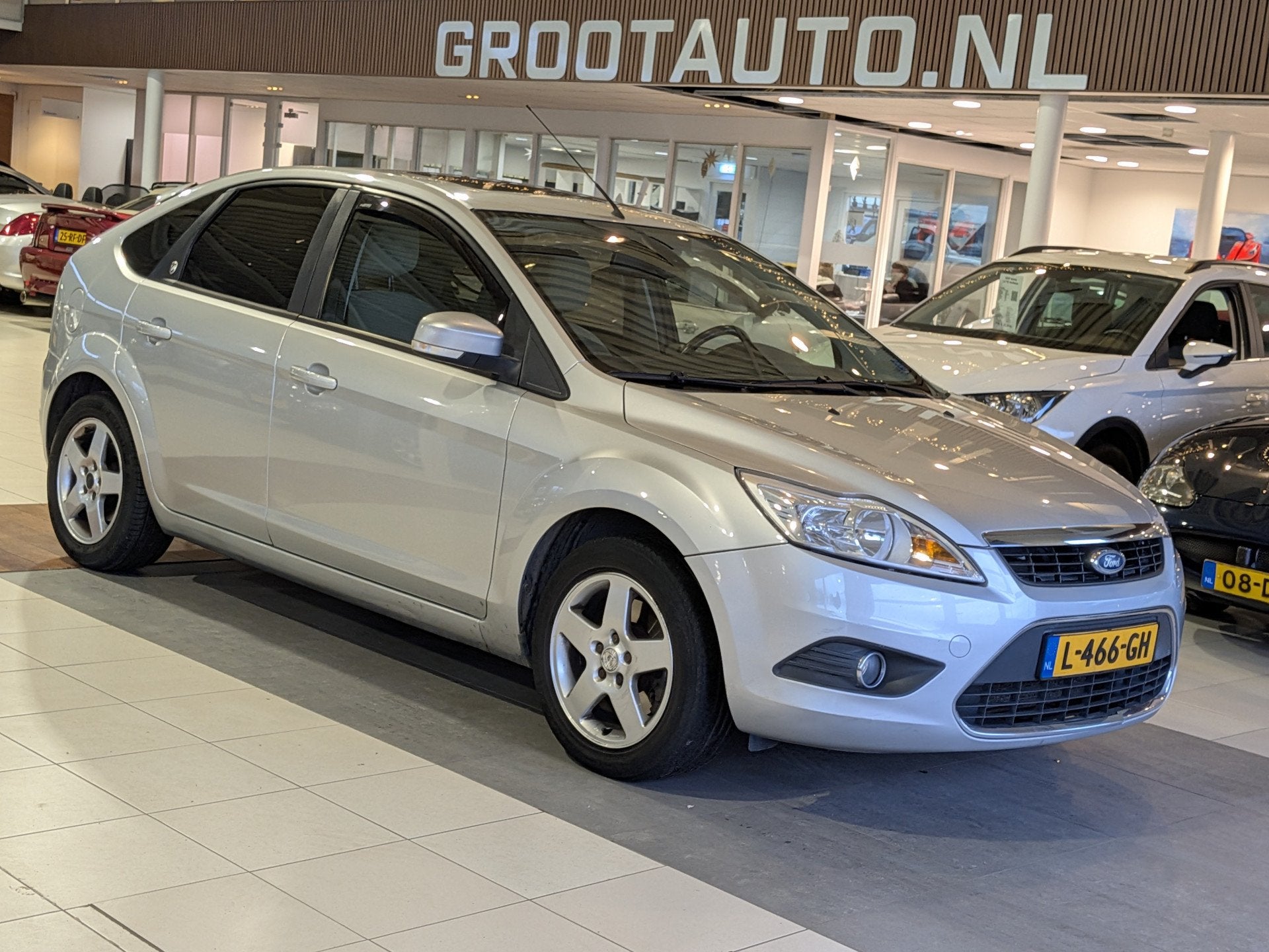 Ford Focus 2.0 Titanium Automaat Airco, Cruise Control, Trek, Auto's, Stof, Gebruikt, Beige, 4 cilinders