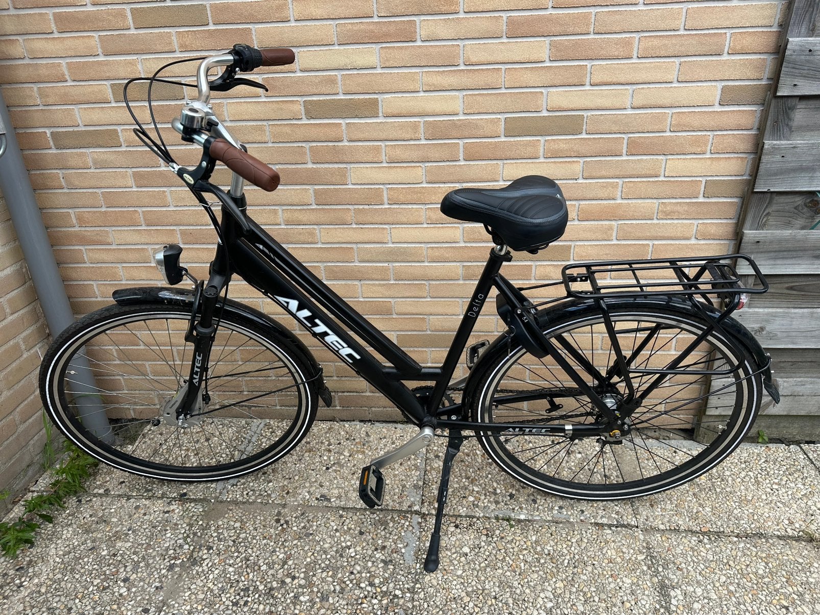 Damesfiets (Altec), Minder dan 10 versnellingen, Zo goed als nieuw, 50 tot 53 cm, Ophalen