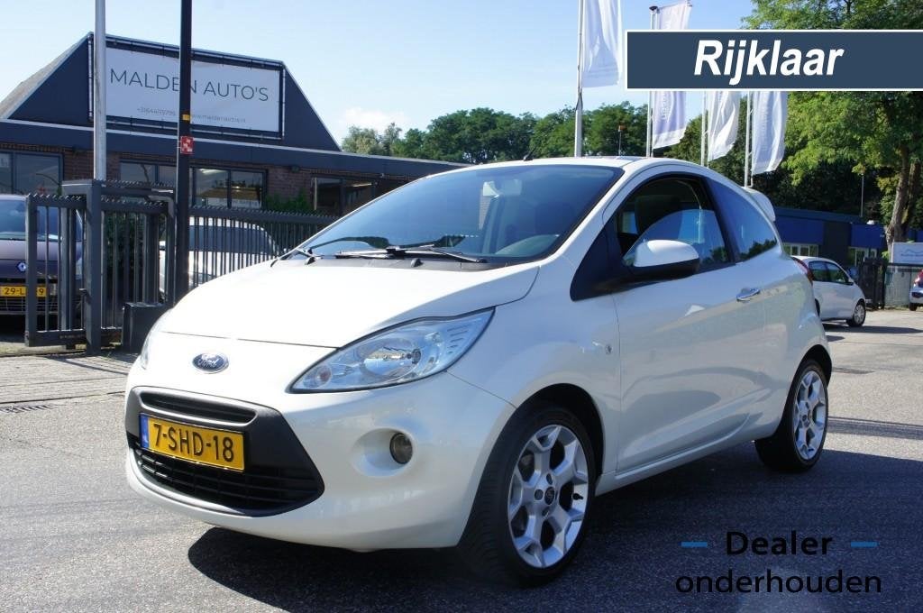 Ford KA 1.2 TITANIUM X PANO/PARELMOER/AIRCO/16INCH-ALLSEASON, Auto's, Euro 5, Gebruikt, 1242 cc, 4 cilinders
