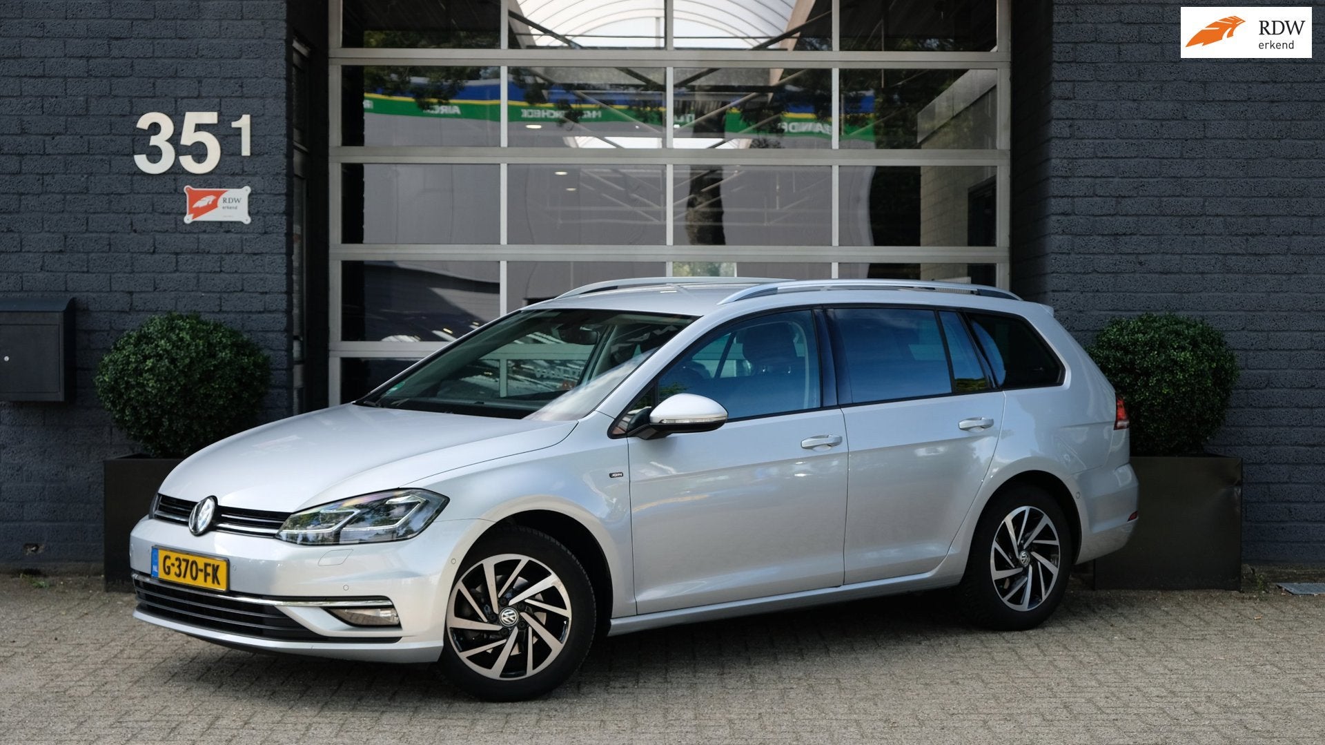 Volkswagen Golf Variant 1.6 TDI Highline ACC|Carplay|Camera|, Auto's, Stof, Gebruikt, 4 cilinders, 116 pk