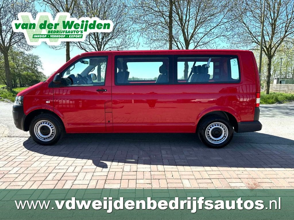 Volkswagen Transporter Kombi 2.0 TDI L2H1 9 Pers Automaat Ma, Auto's, Volkswagen, Euro 5, Stof, Gebruikt, 241 €/maand