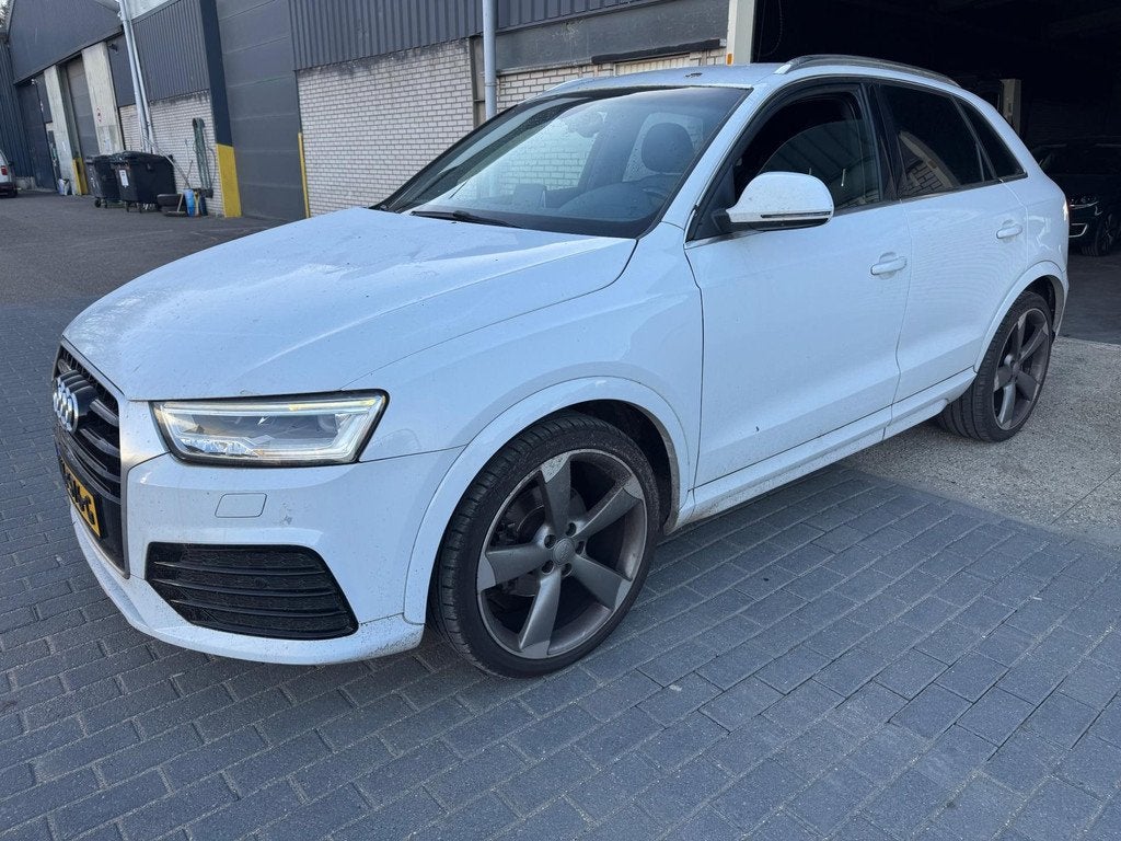 Audi Q3 2.0 TDI quattro Sport S-Line KeyLess Navi, Auto's, Automaat, Gebruikt, 4 cilinders, Leder en Stof