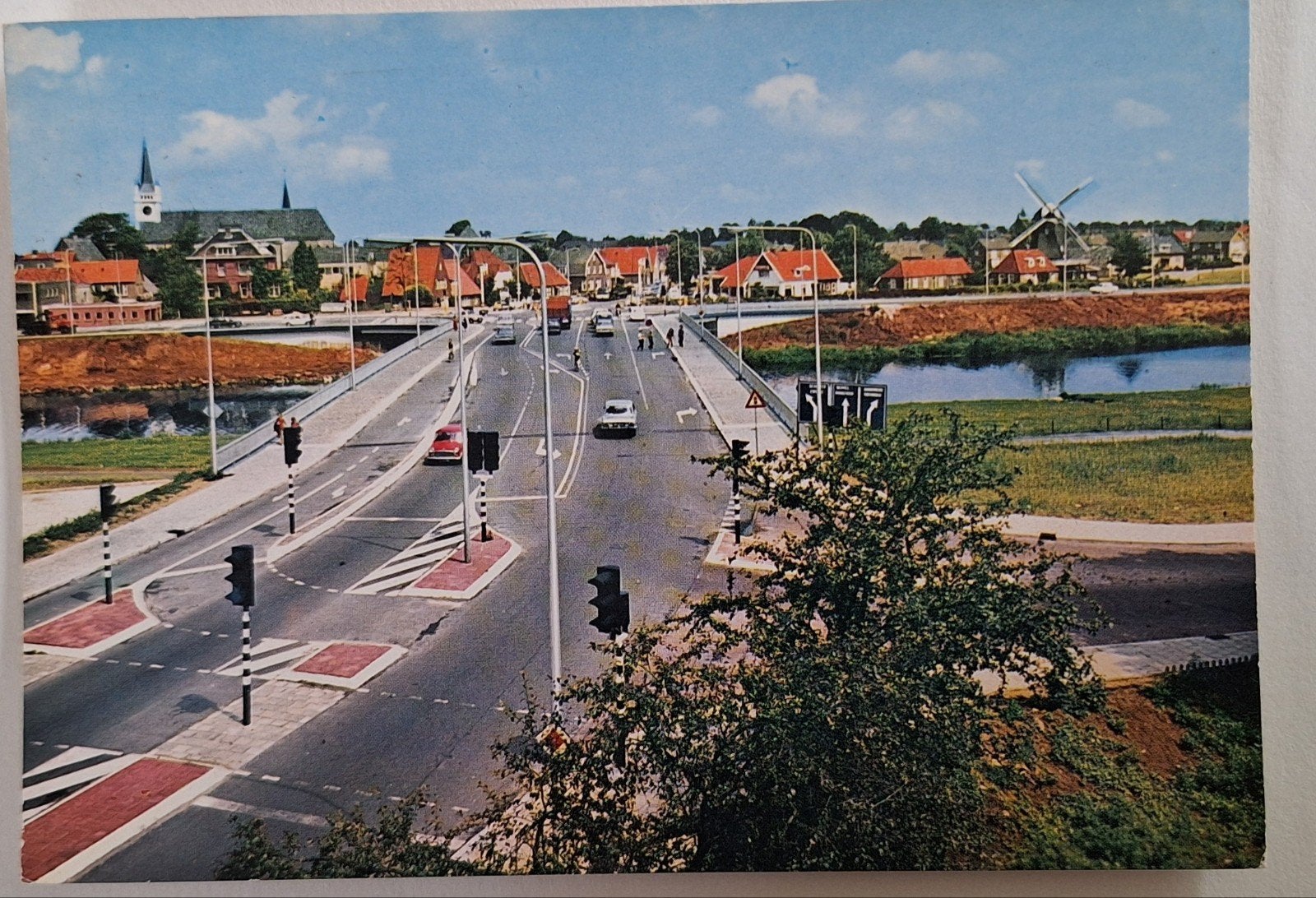 Ansichtkaart Groeten uit Ommen - Brug, Molen, Kerk, Ophalen of Verzenden, 1960 tot 1980, Gelopen, Overijssel