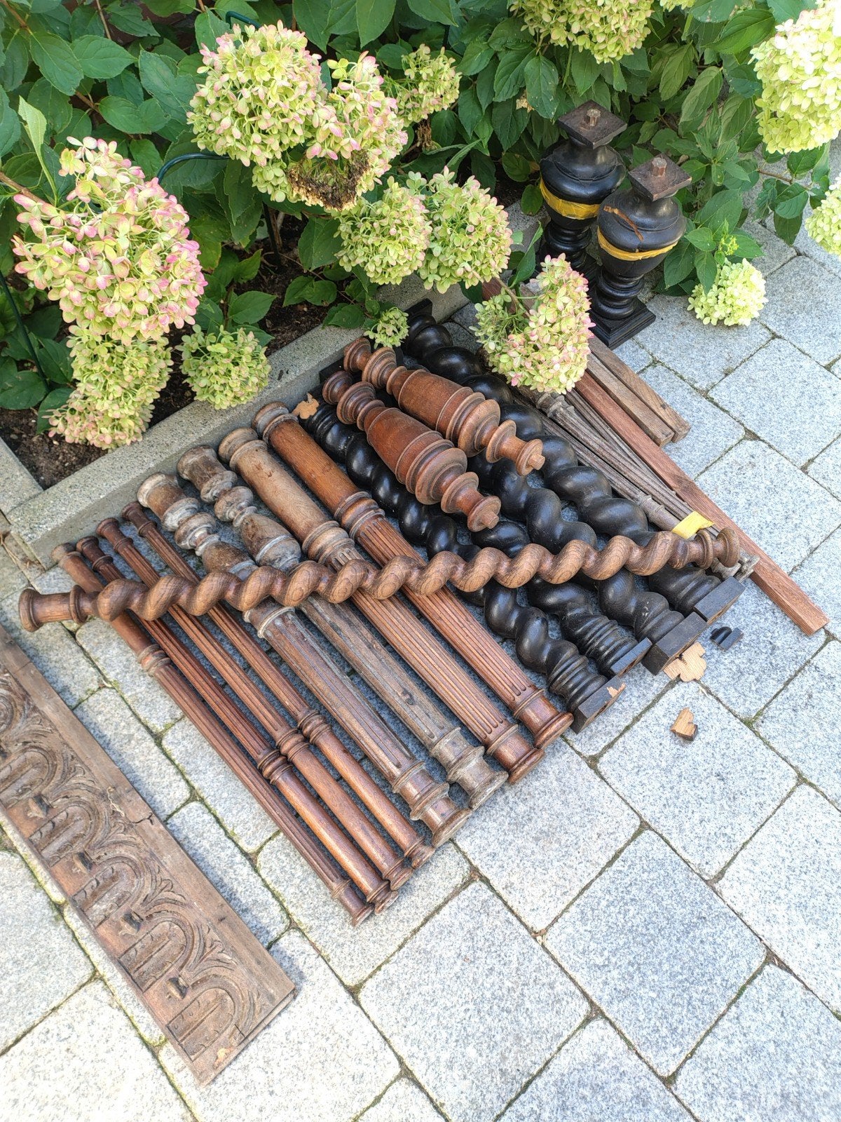 kolommen en zuilen 19e en 20e eeuw. hout/keramiek, Ophalen