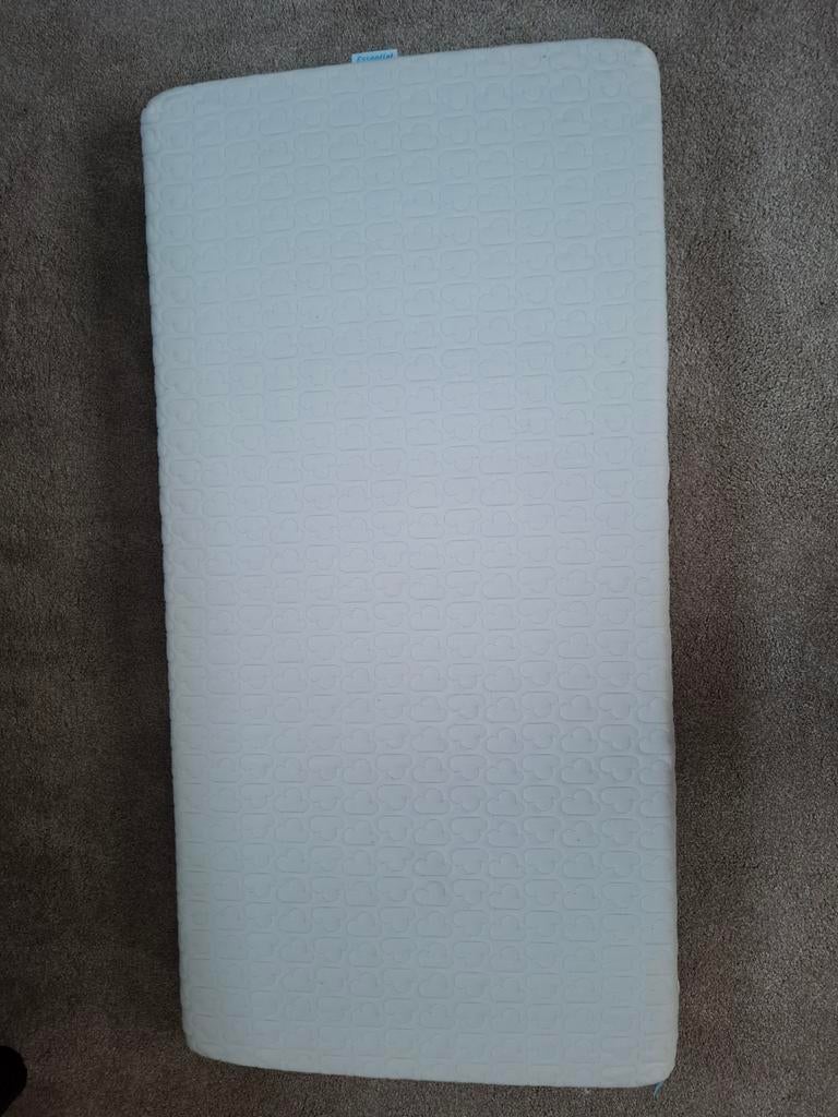 Aerosleep matrasje + topper voor ledikantje, Ophalen, 3DS