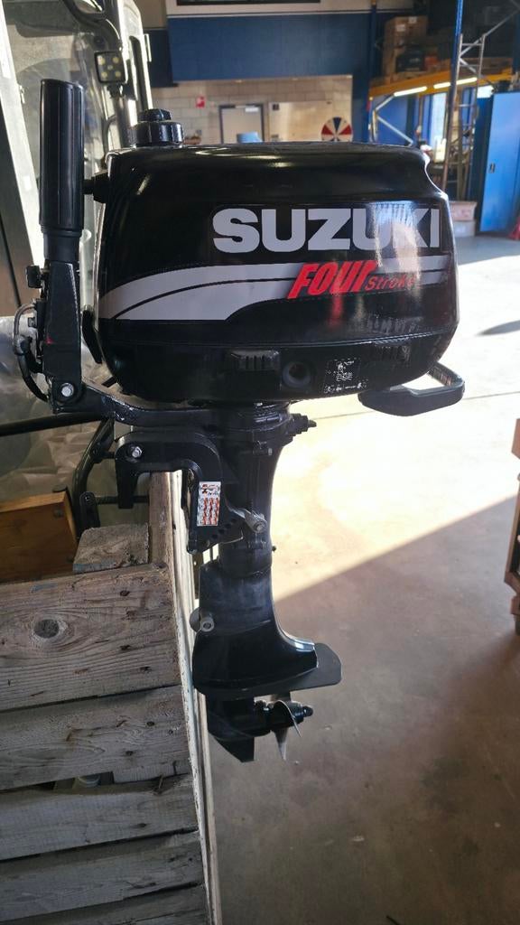 Suzuki 6pk 4takt buitenboordmotor - Goede staat, Computers en Software, Ophalen, Zo goed als nieuw