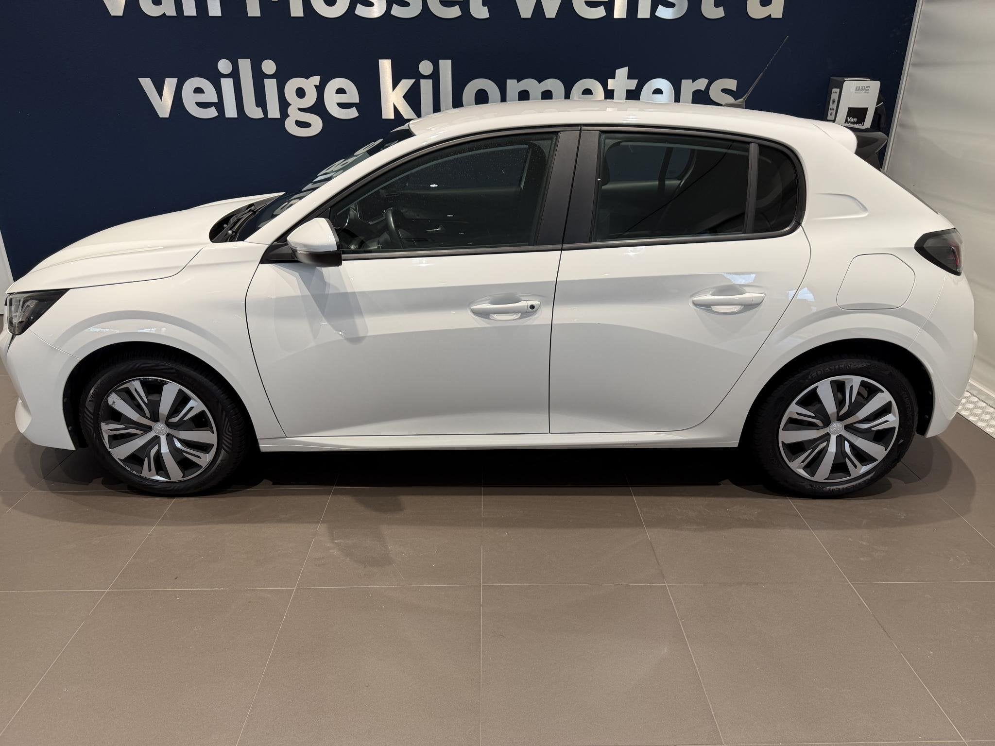 Peugeot 208 1.2 PureTech Blue Lease Active, Voorwielaandrijving, 12 maanden, Gebruikt, Euro 6