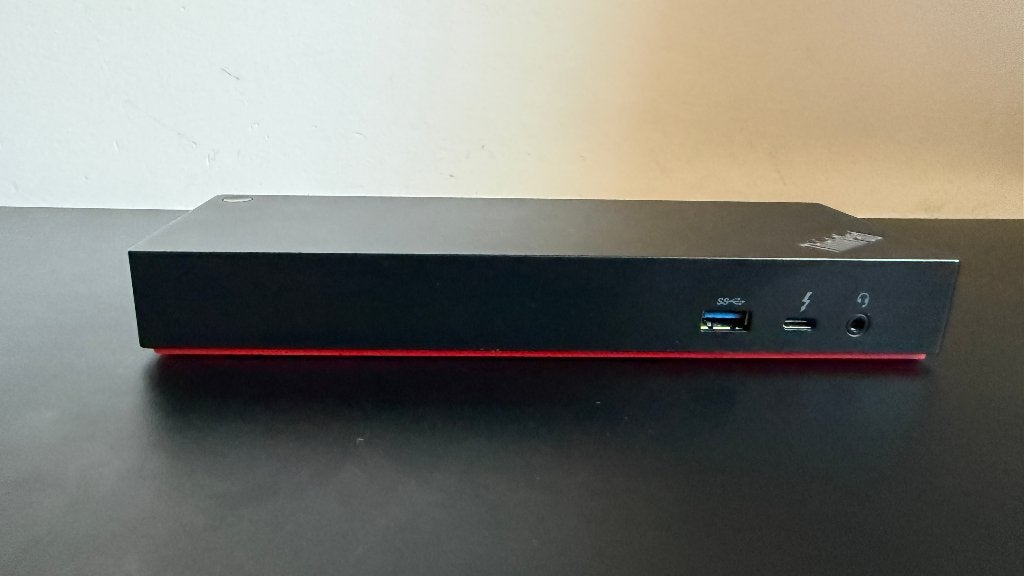 Te Koop: Lenovo ThinkPad ThunderBolt 3 Workstation Dock Gen2, Computers en Software, Lenovo ThinkPad, Ophalen of Verzenden, Zo goed als nieuw