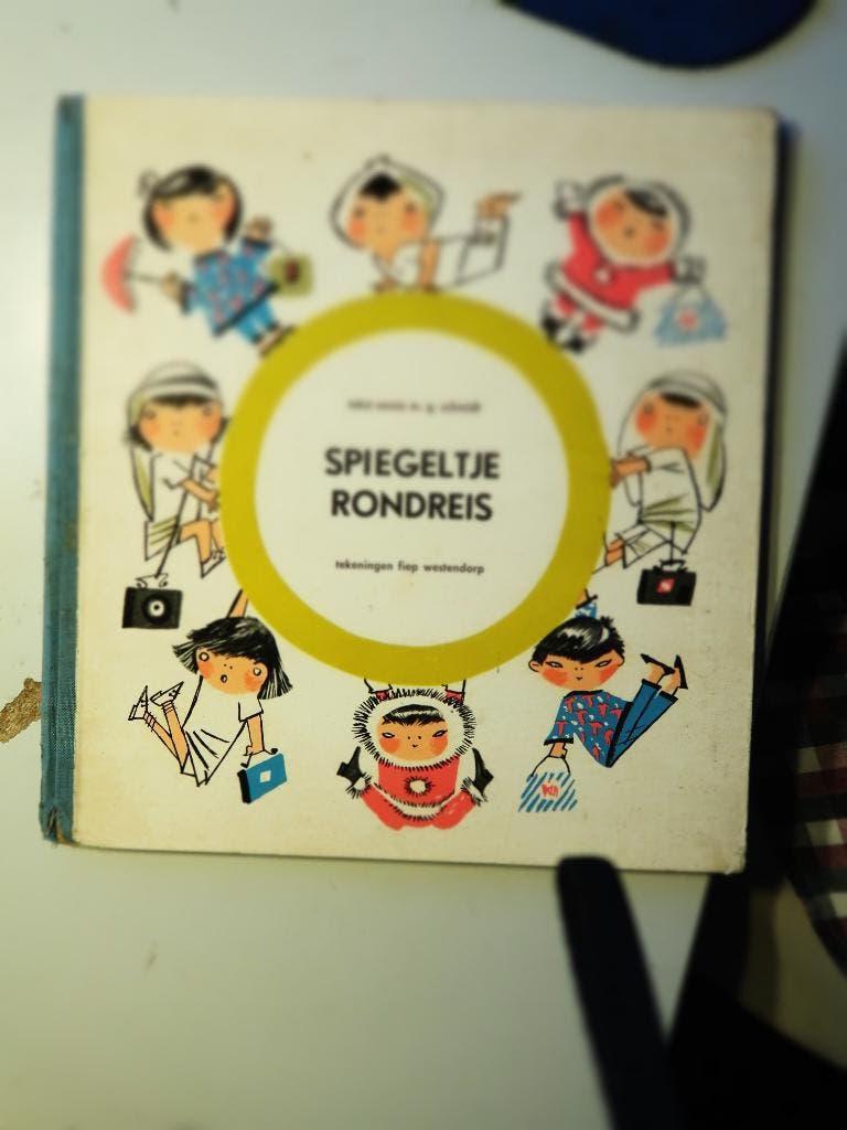 Annie M.G.Schmidt-spiegeltje rondreis-1964, Gelezen, Annie M.G.Schmidt, Fictie algemeen, Ophalen of Verzenden