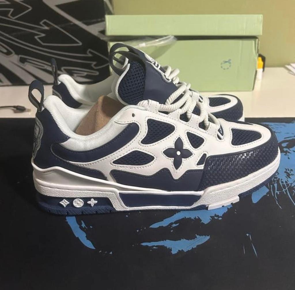 Louis Vuitton Skate Sneakers Donkerblauw Maat 40, Blauw, Ophalen of Verzenden, Sneakers of Gympen, Zo goed als nieuw