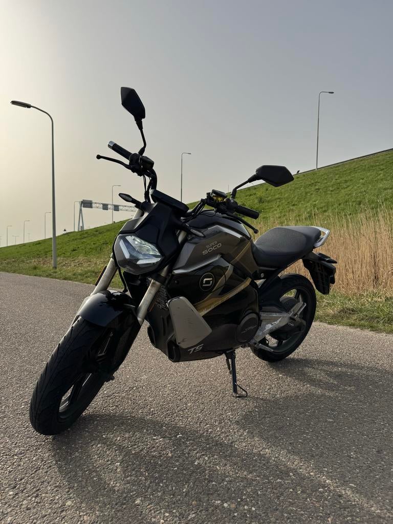 Super Soco Street Hunter elektrische scooter - 55km/u, Motoren, Motoren | Overige merken, Gebruikt, Scooter