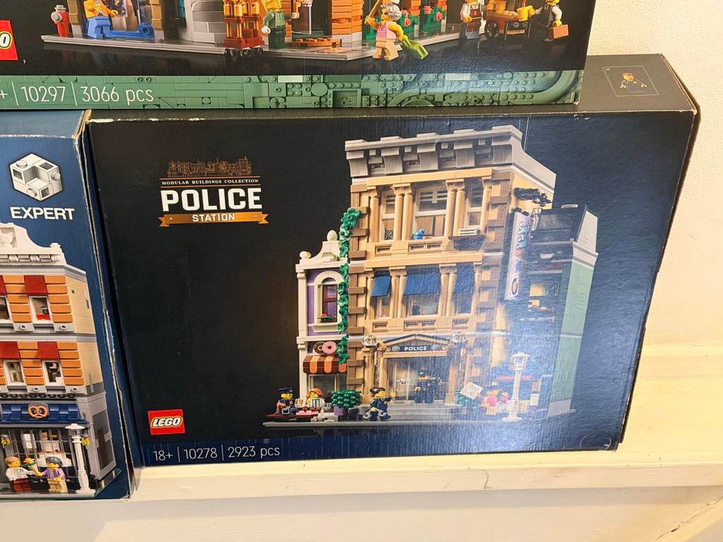 LEGO Creator Expert Politiebureau 10278, Ophalen of Verzenden, Gebruikt, Complete set, Lego