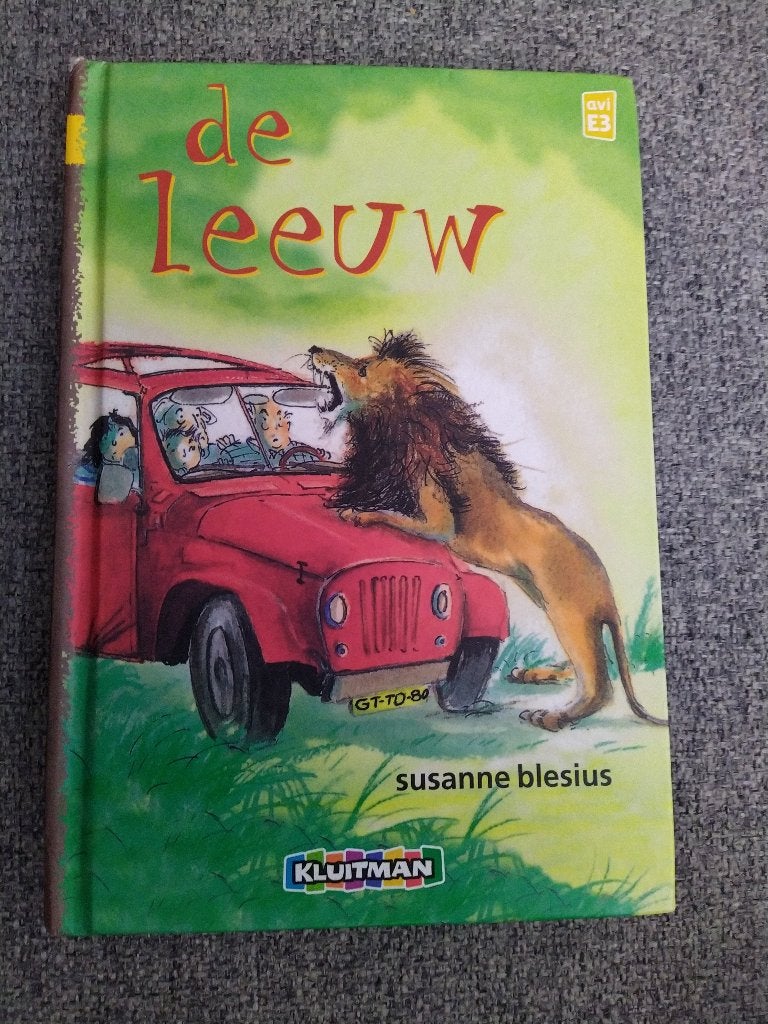 S. Blesius - de leeuw avi E3, Boeken, Ophalen of Verzenden, Gelezen, Fictie algemeen