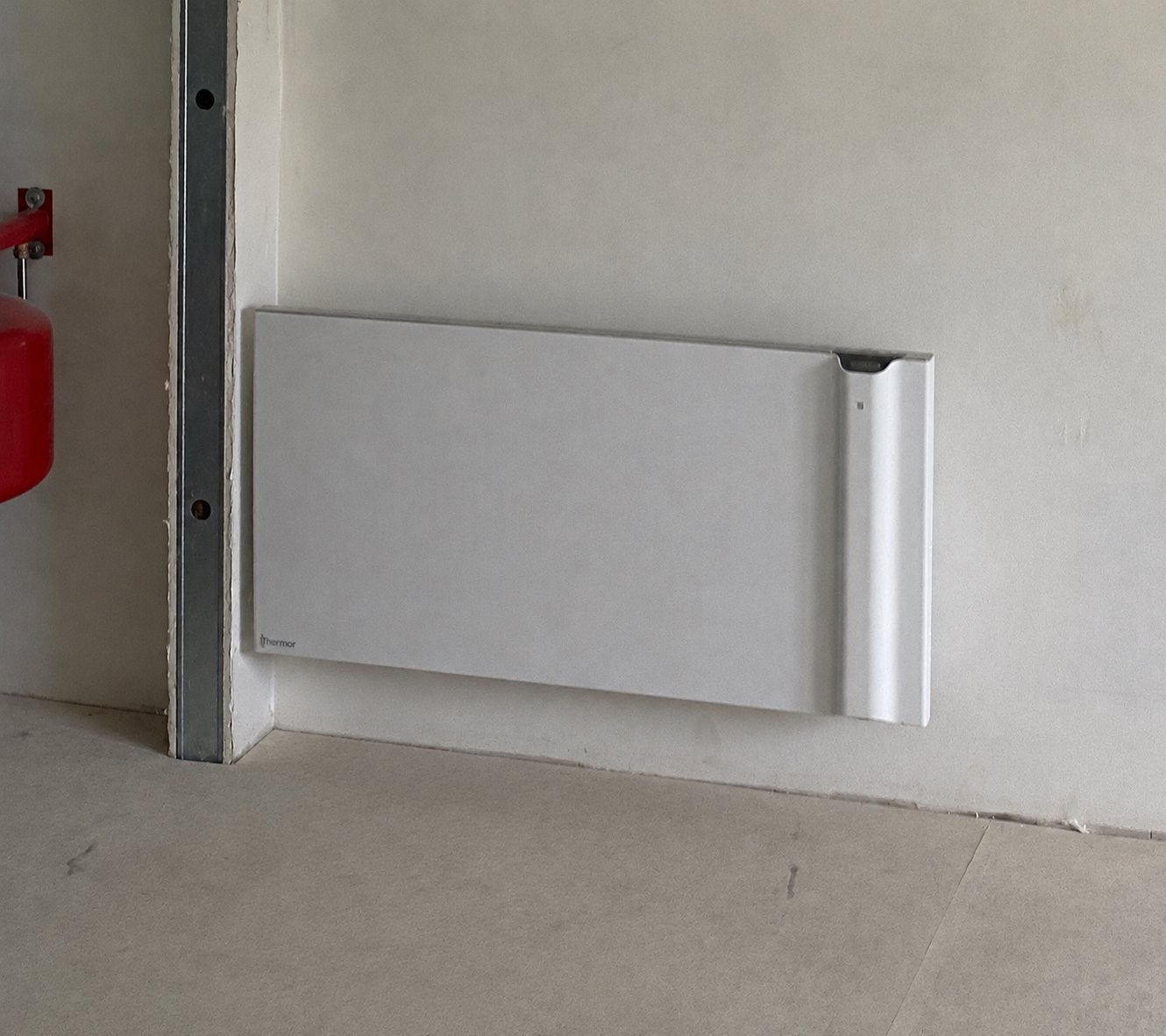 Radialight KLIMA 15  elektrische radiator - Nieuwstaat, Ophalen, 30 tot 80 cm, Radiator, Zo goed als nieuw