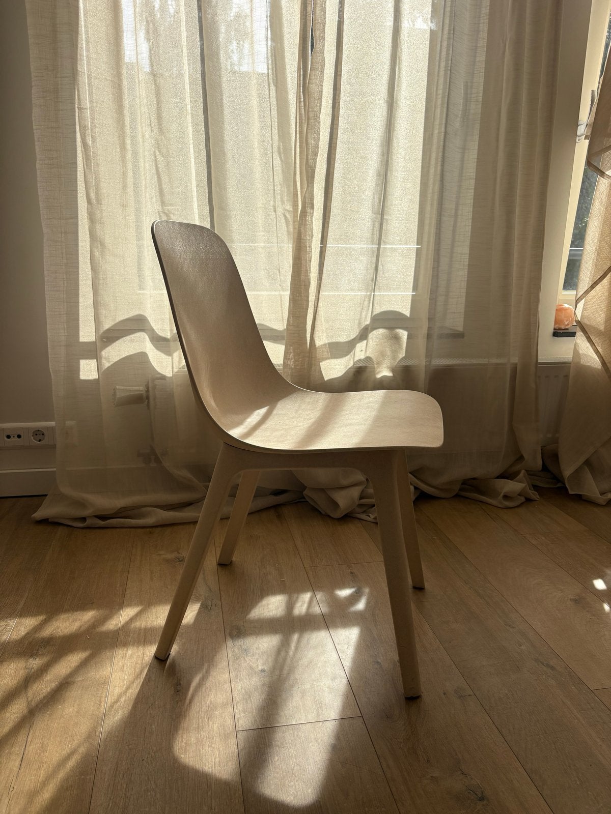 Stijlvolle kunststof stoel - Scandinavisch design, Ophalen, Overige kleuren, Zo goed als nieuw, Eén